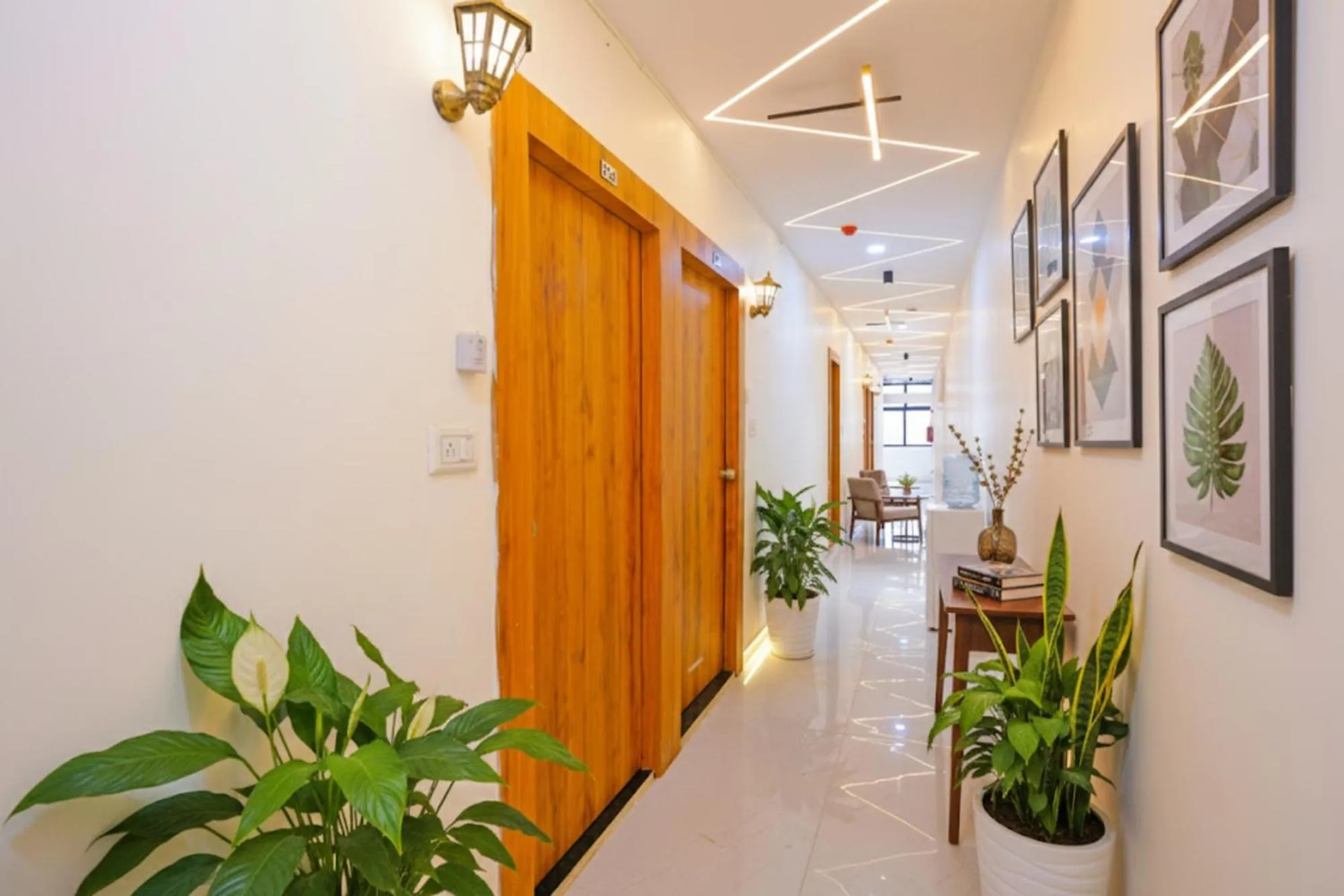 Lobby or reception in FabHotel Airport View - Nr Airport