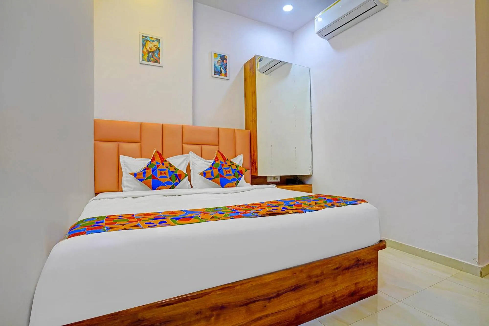 Bed in FabHotel Airport View - Nr Airport