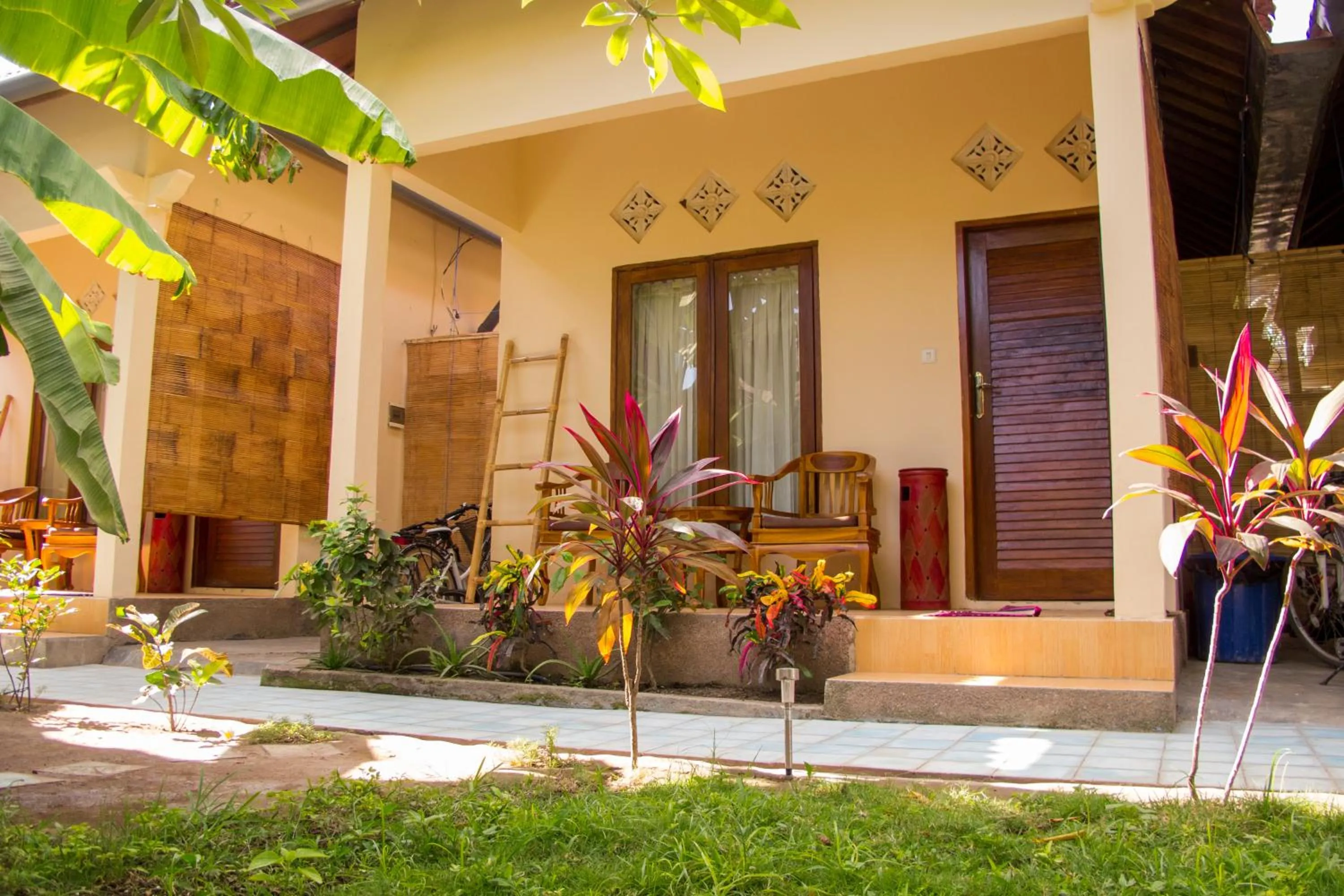Balcony/Terrace in Mandalika Cottage