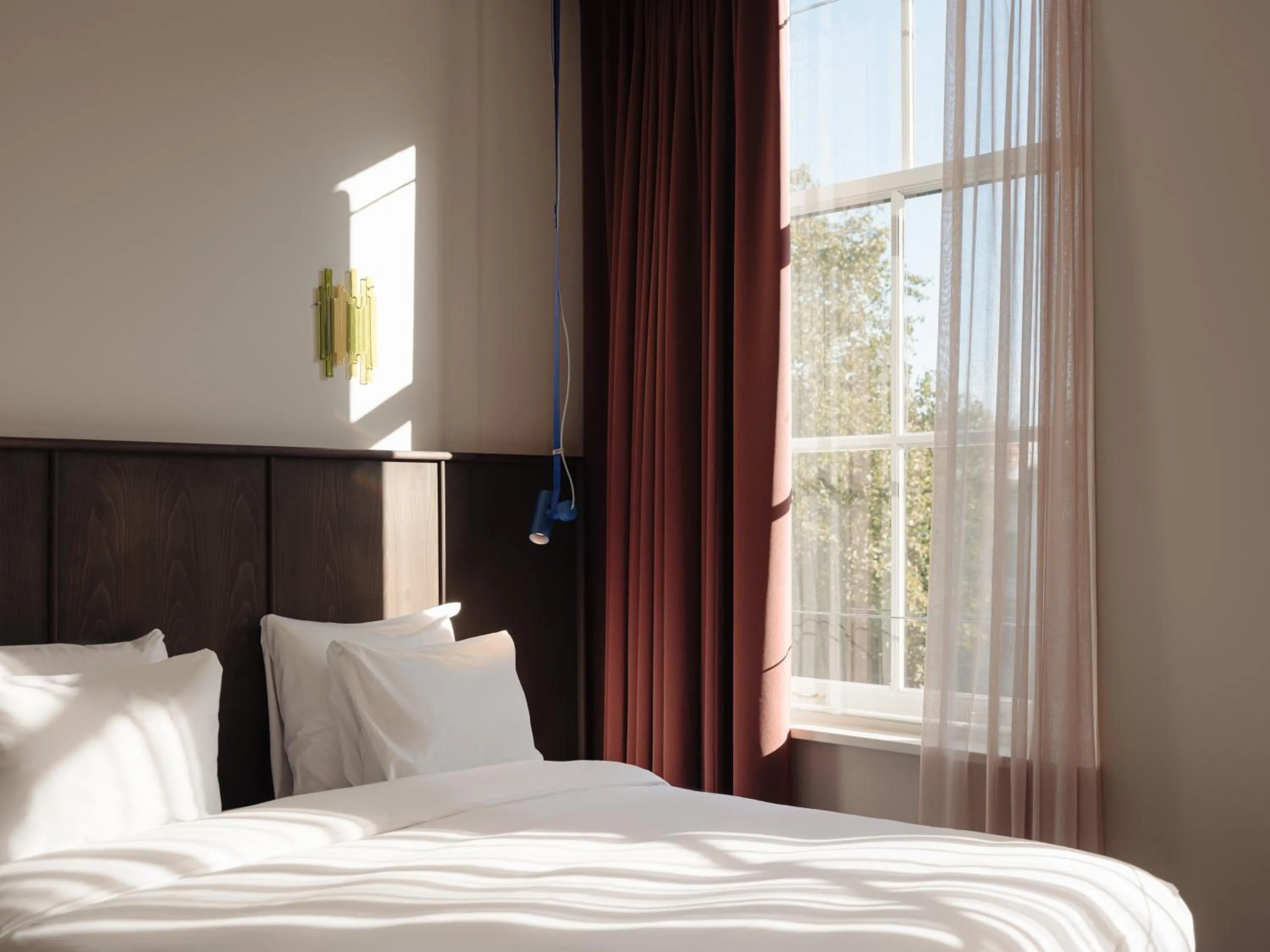 Bed in Conscious Hotel Oudegracht