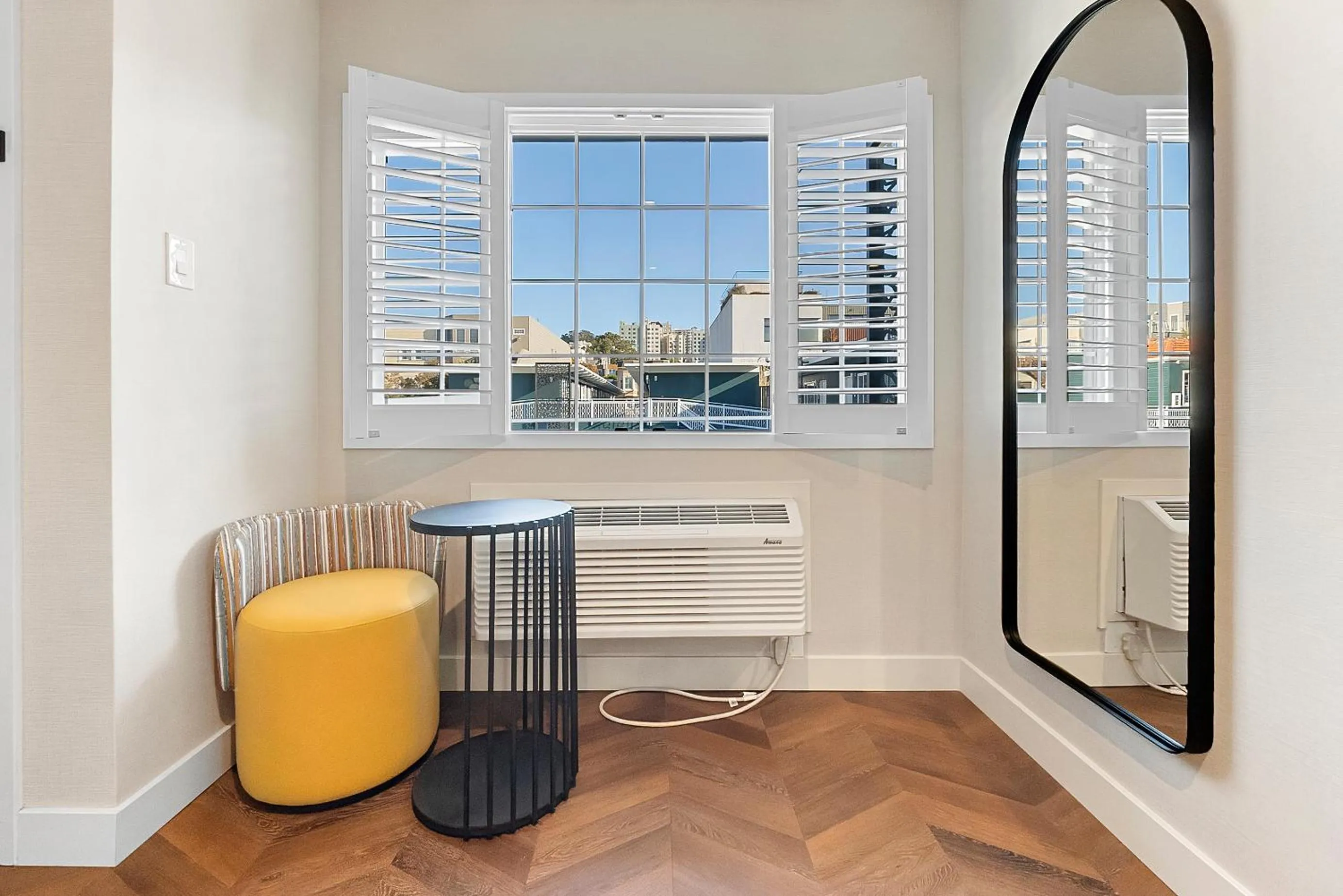 air conditioner in Star Motel