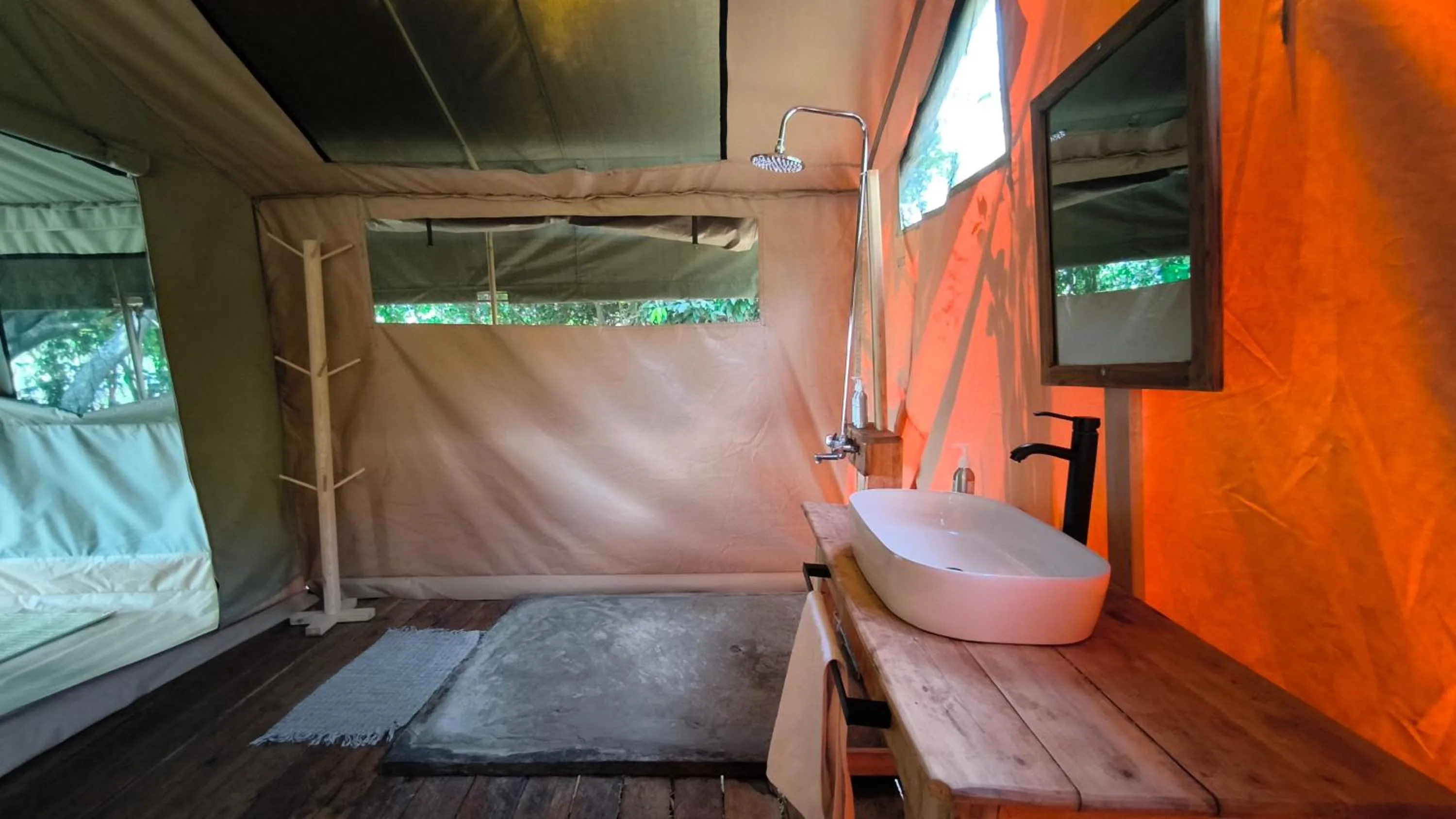 Bathroom in Julia's River Camp