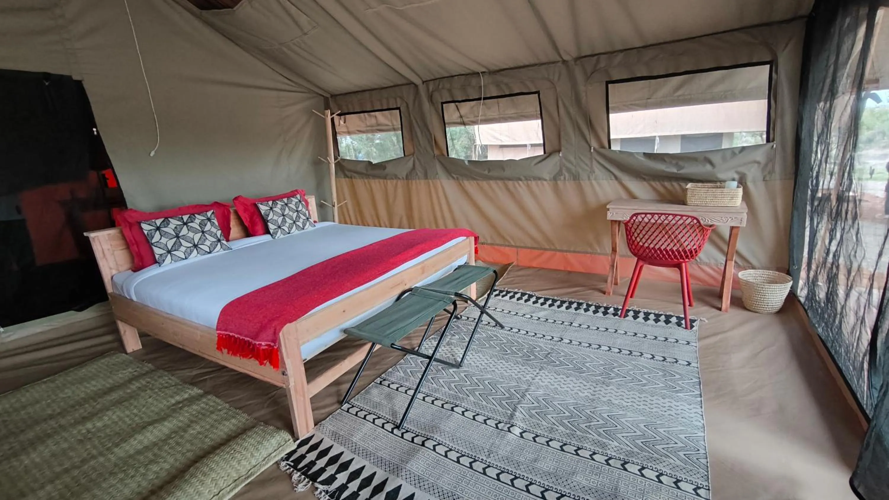 Property building, Bed in Julia's River Camp