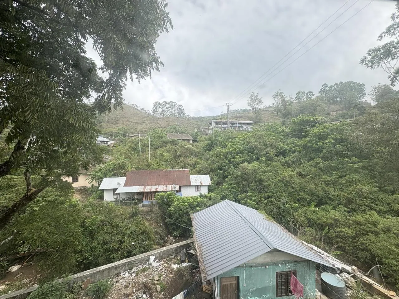 Triple Room with View in Hotel SilverLine Regency Munnar