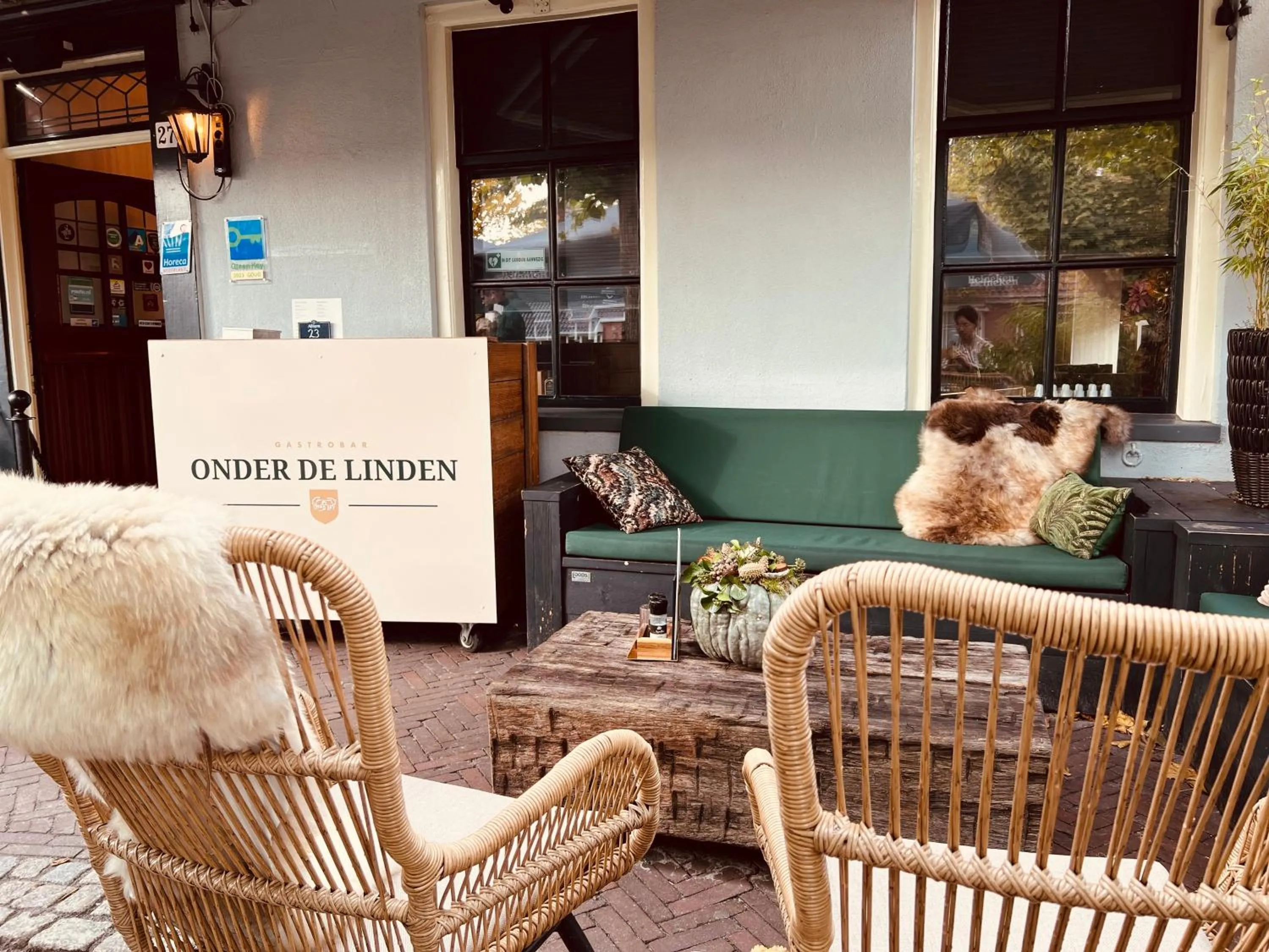 Property building in Hotel Onder De Linden