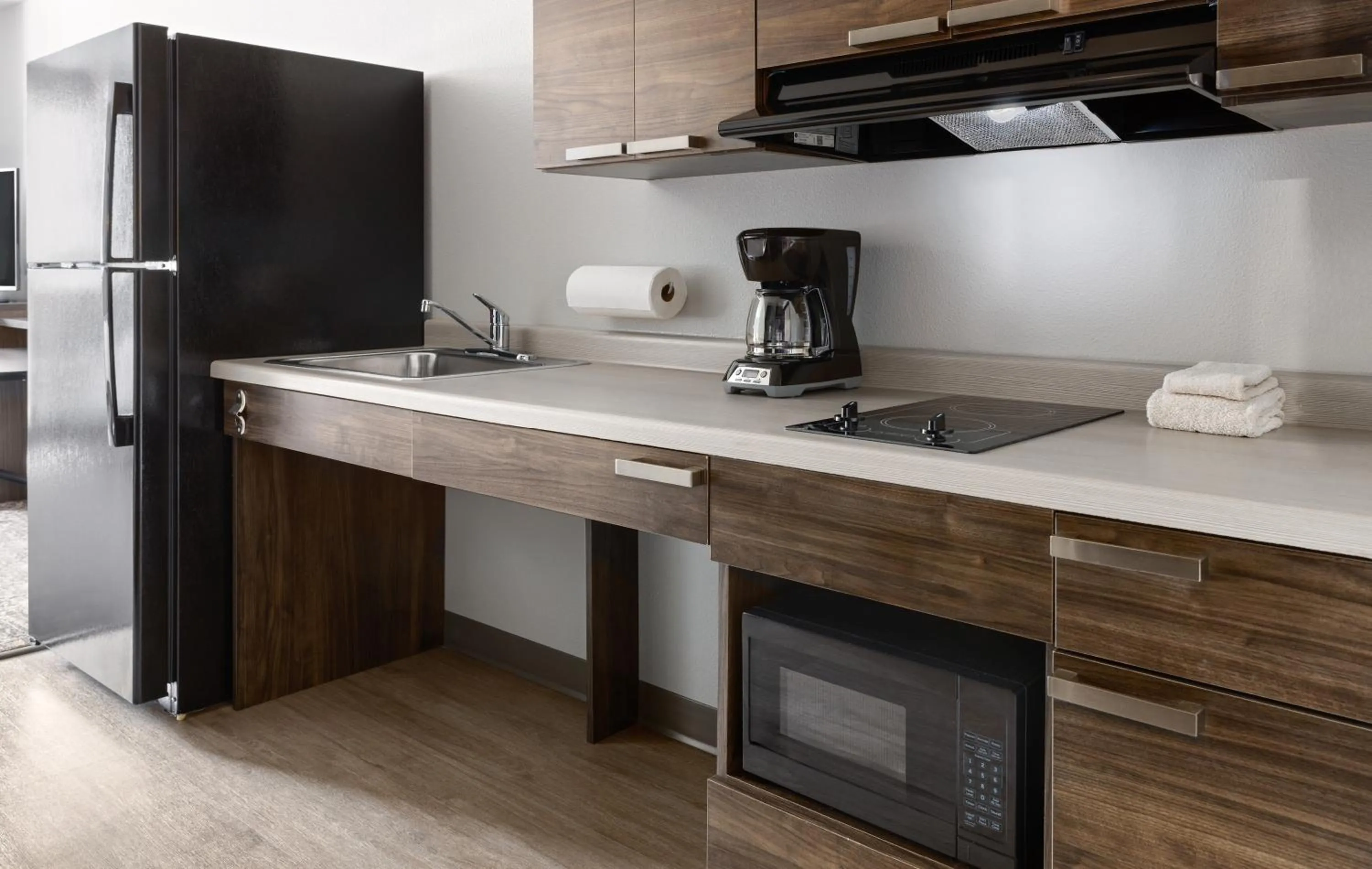 Kitchen or kitchenette in My Place Hotel-Missoula, MT