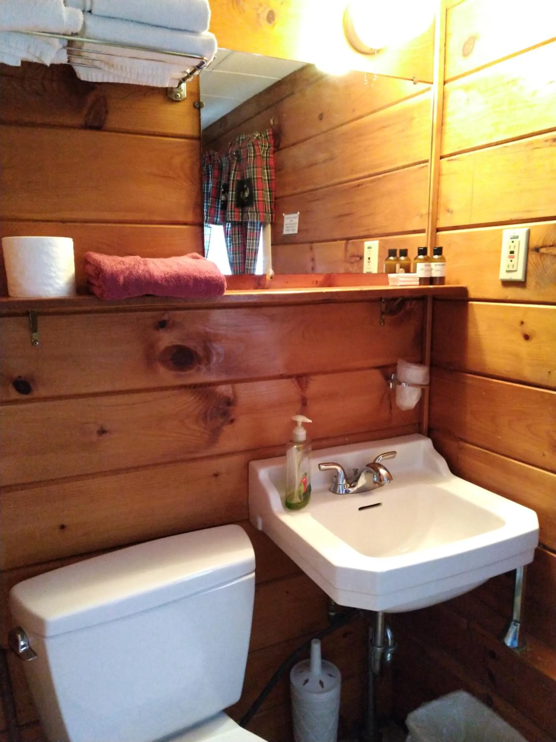 Cramers Point Lake Breeze