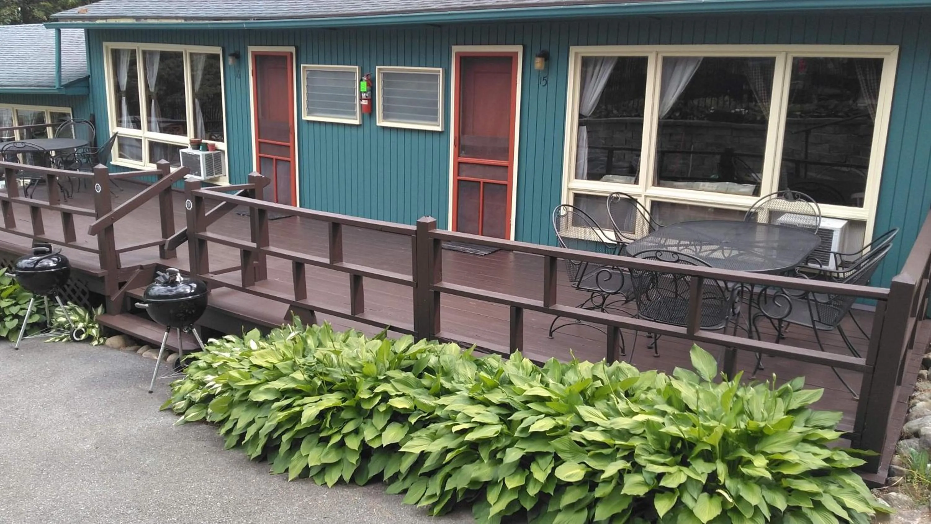 Cramers Point Lake Breeze