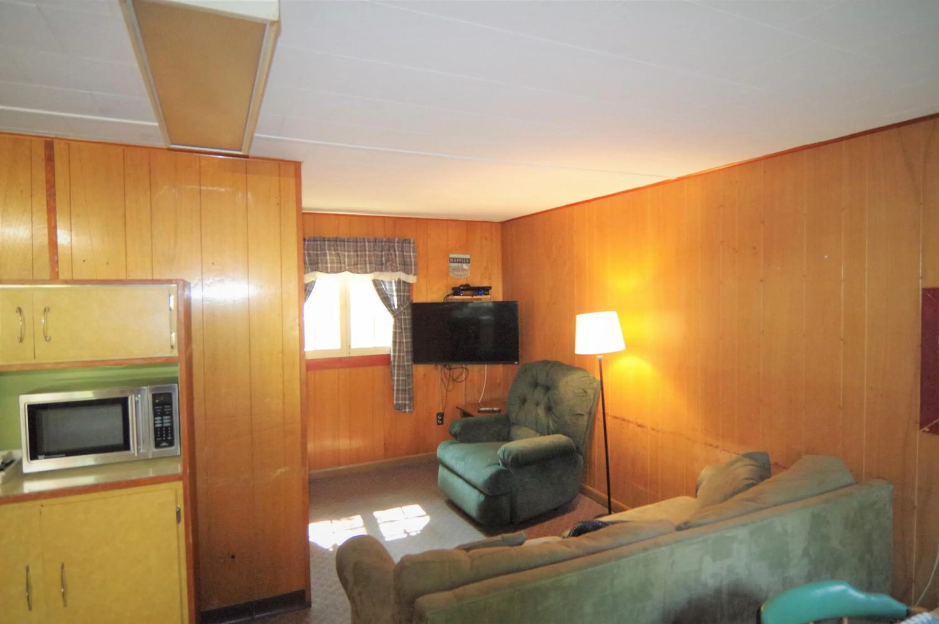 Cramers Point Lake Breeze