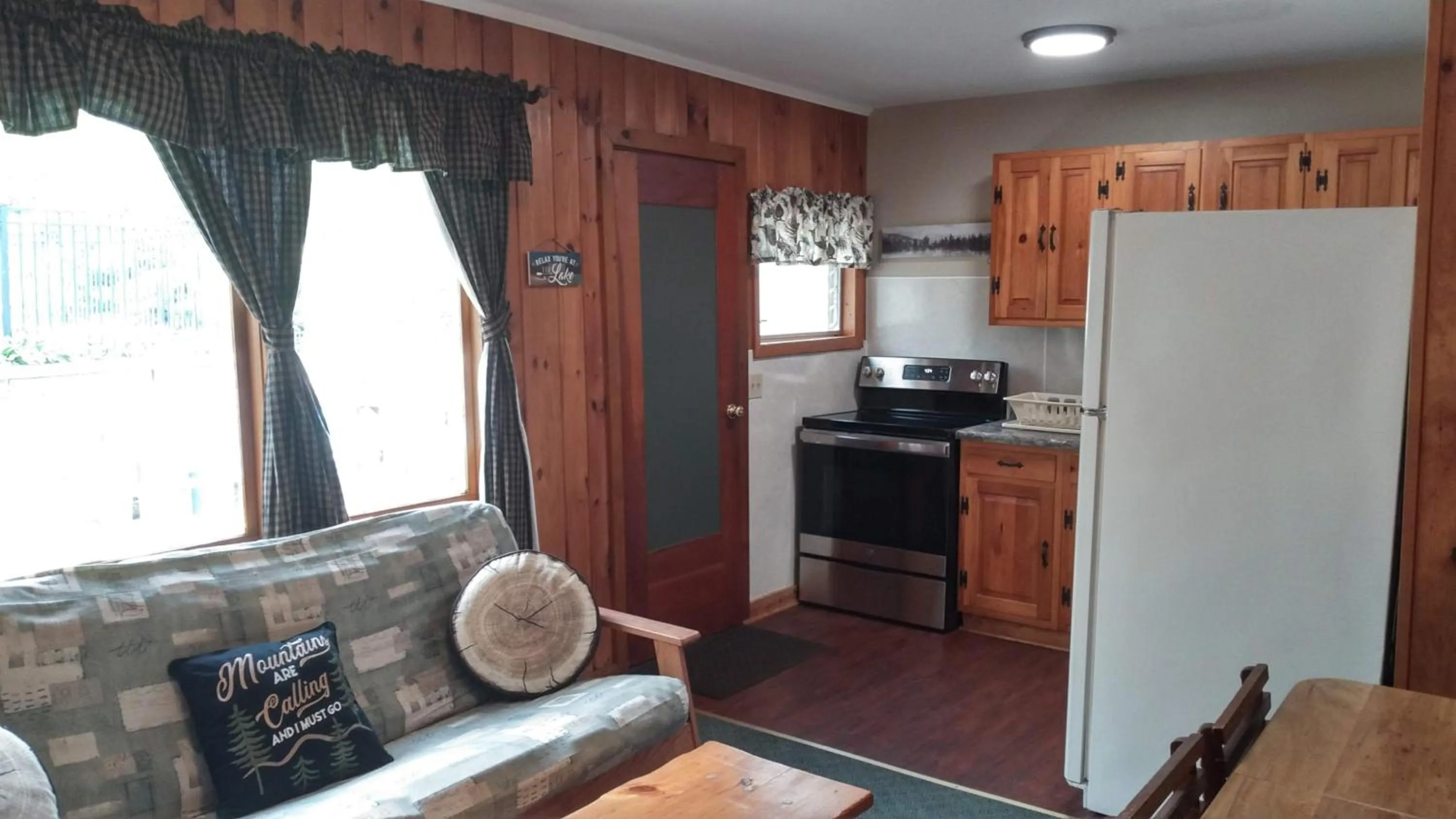 Cramers Point Lake Breeze