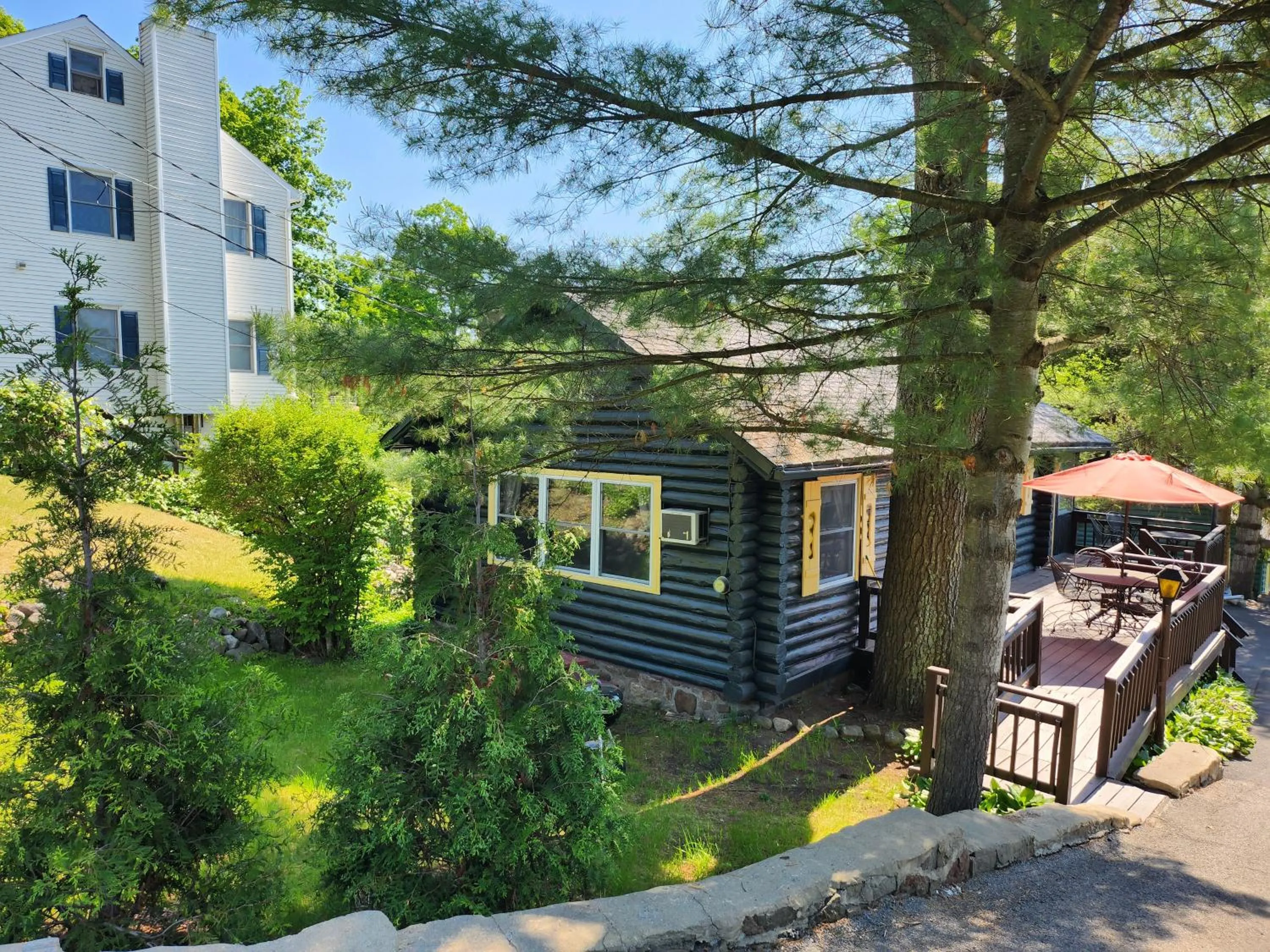 Cramers Point Lake Breeze