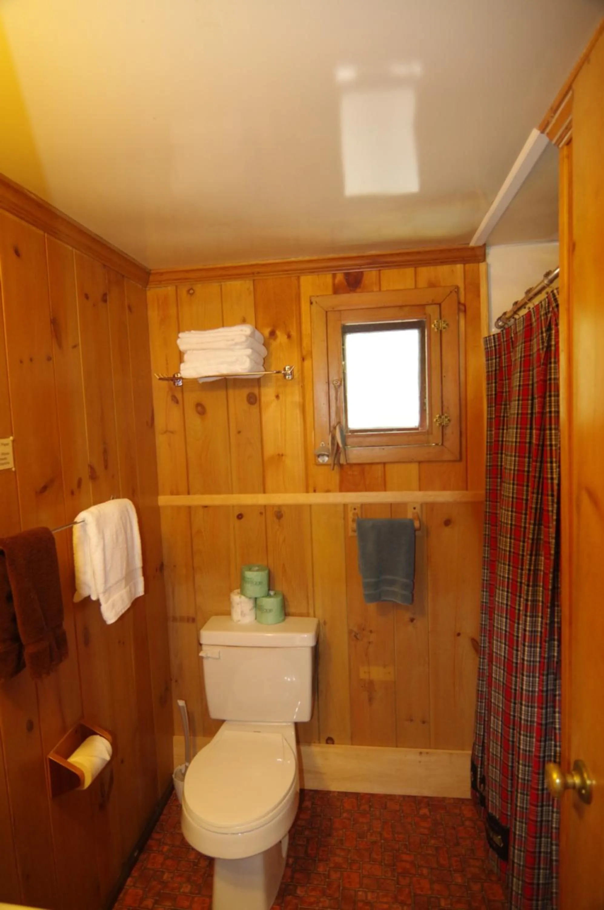 Cramers Point Lake Breeze