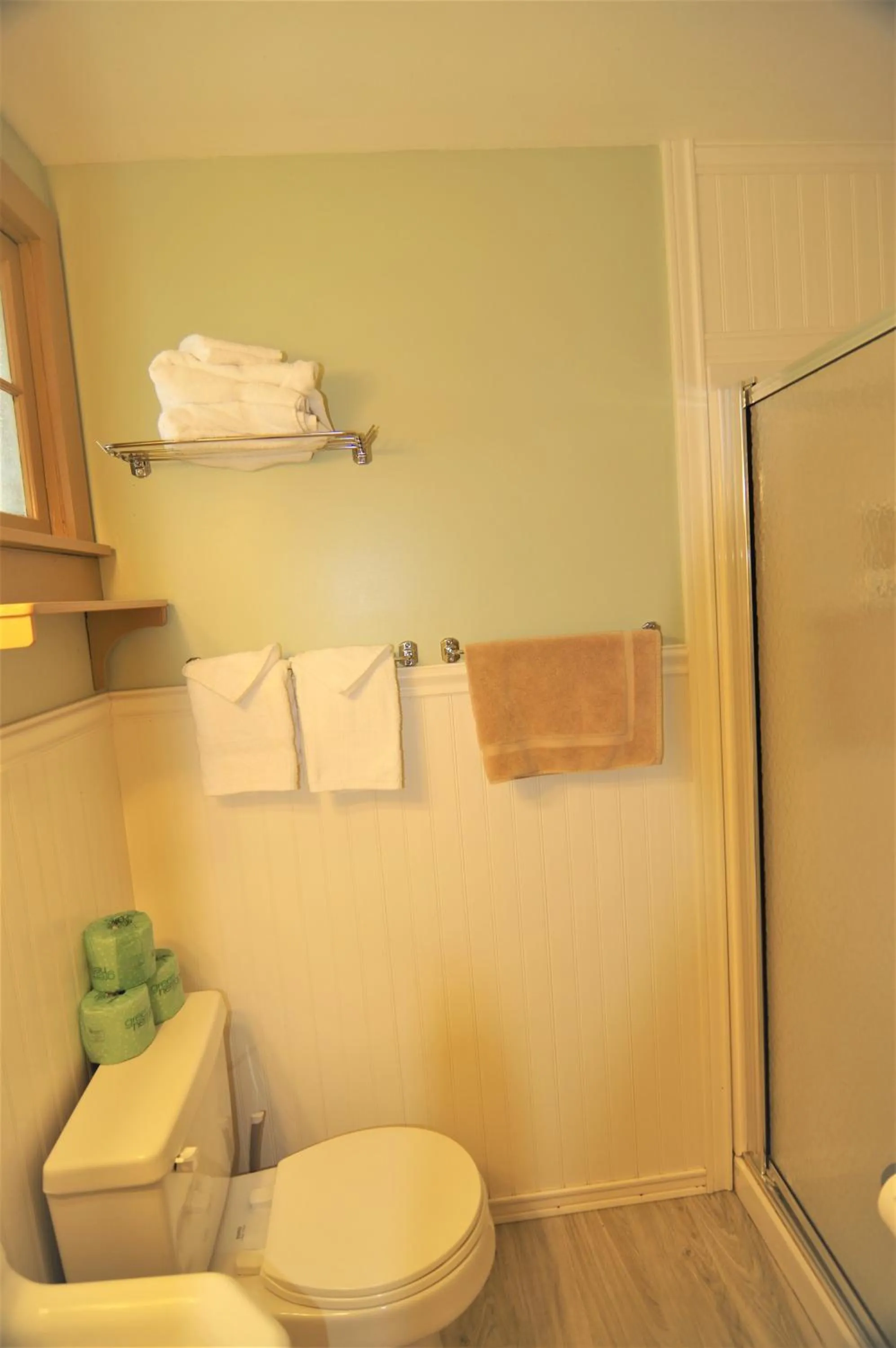 Cramers Point Lake Breeze