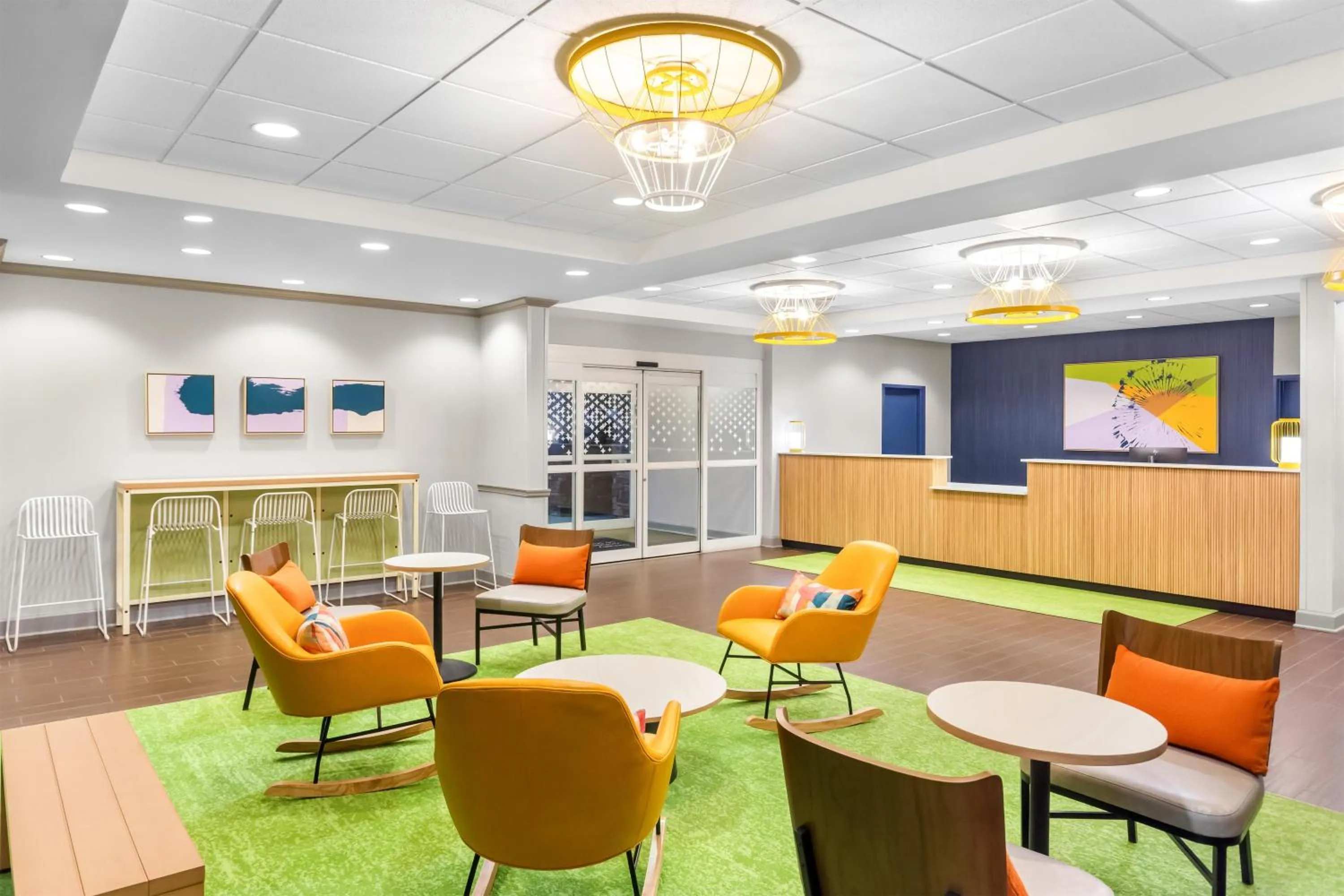 Lobby or reception in Spark by Hilton Dothan