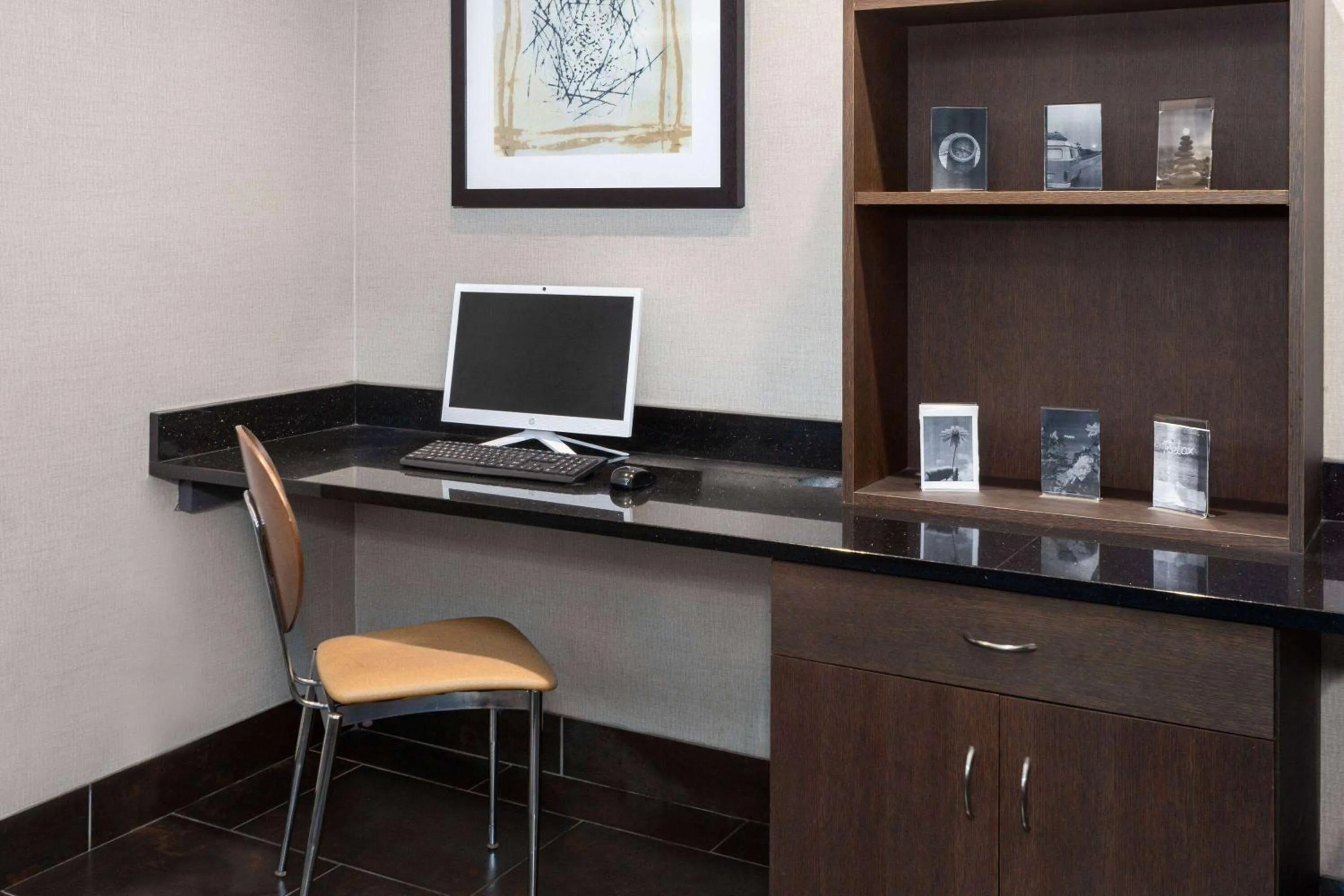 Business facilities in Super 8 by Wyndham Copley Akron