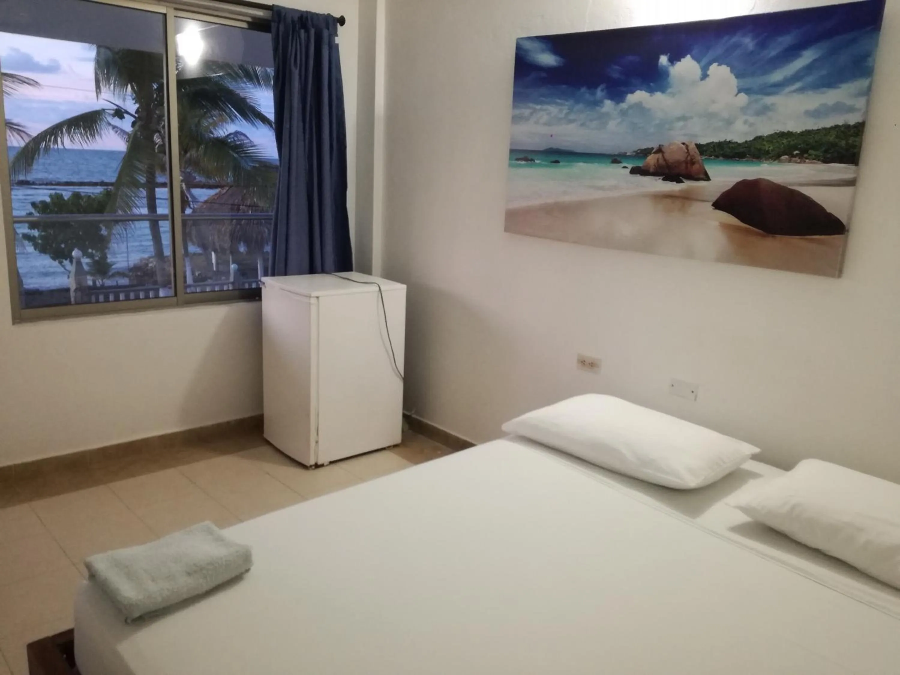 Photo of the whole room, Bed in Hotel La Fragata