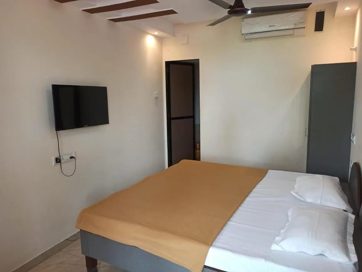 TV and multimedia, Bed in Anandvan