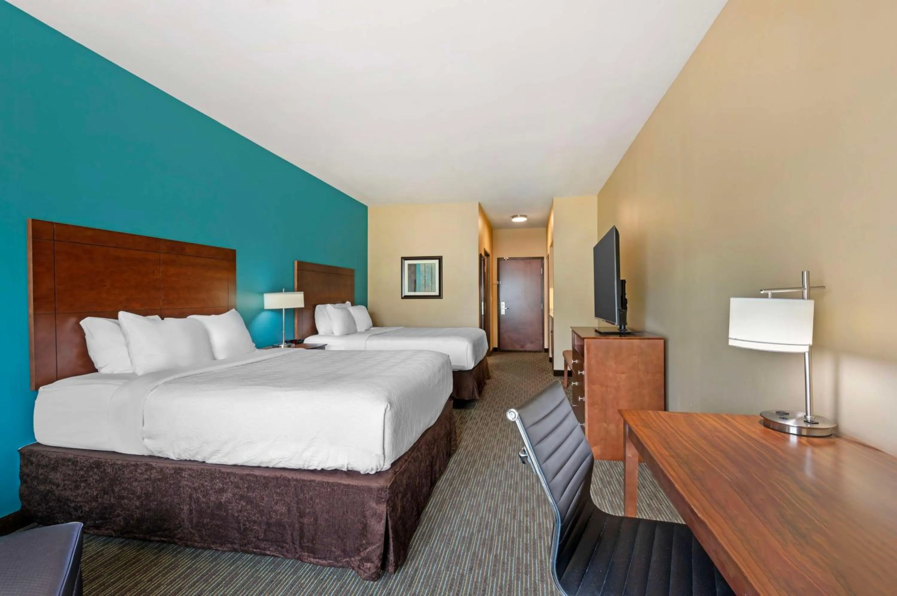 Bedroom, Bed in Best Western Plus French Lick