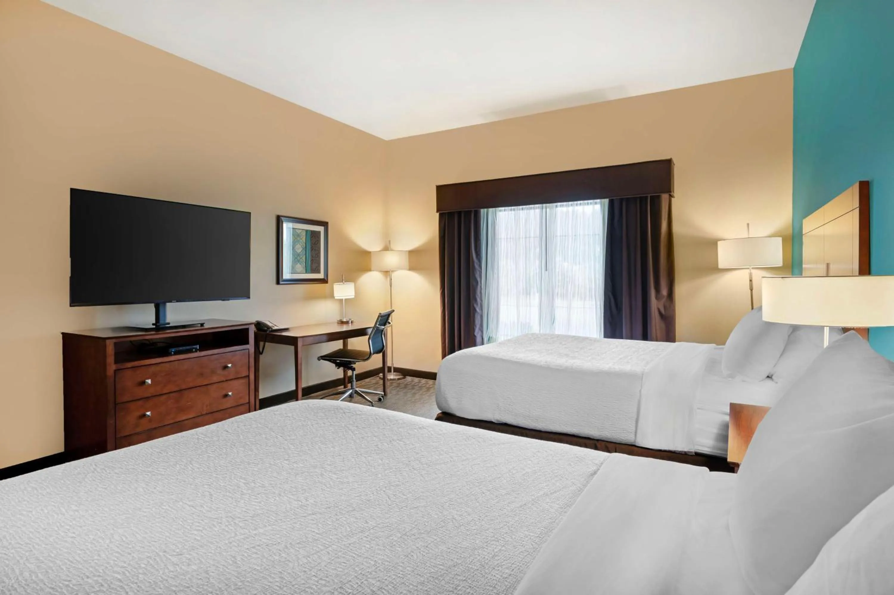 Bedroom, Bed in Best Western Plus French Lick