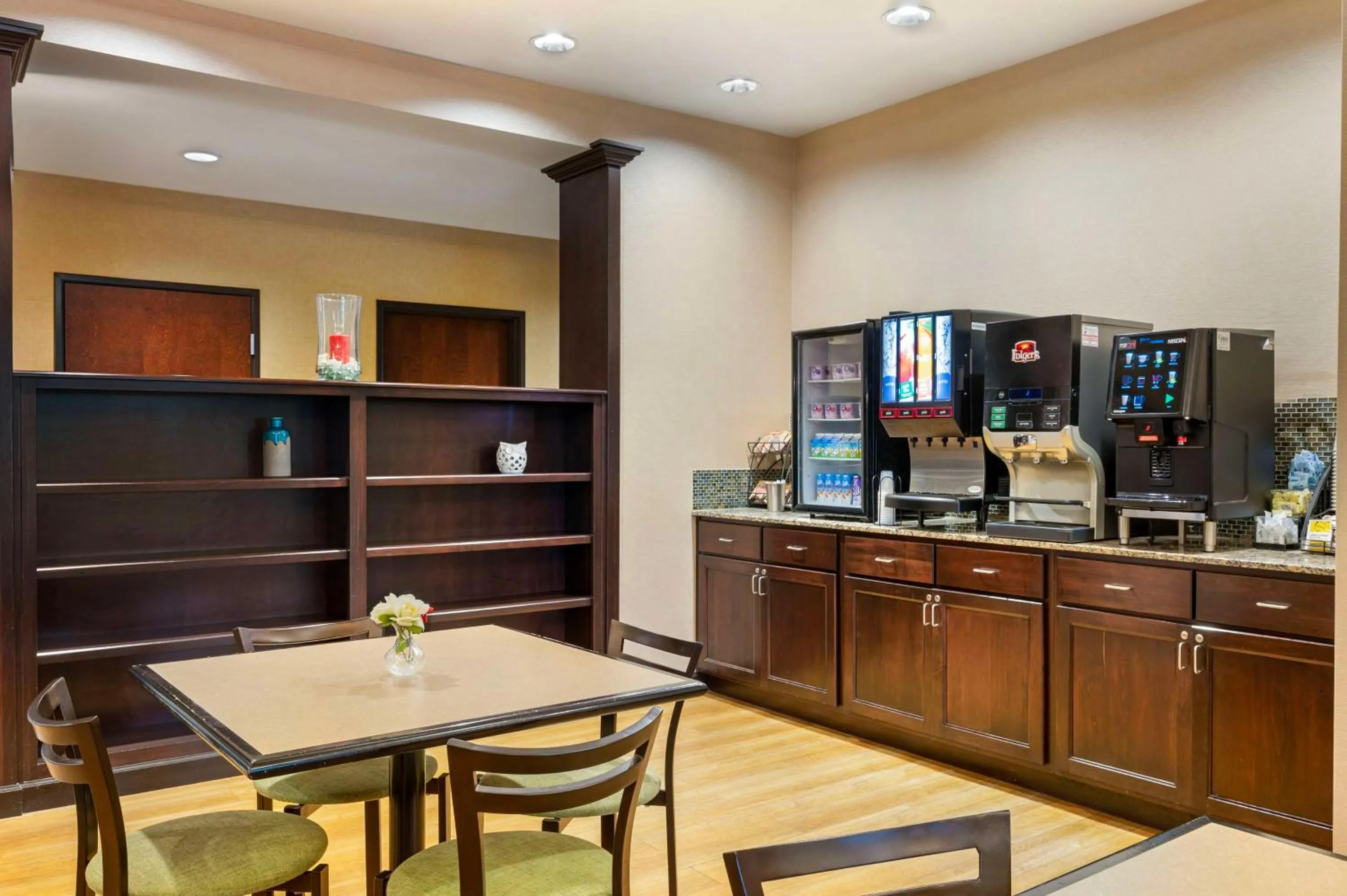 Breakfast in Best Western Plus French Lick