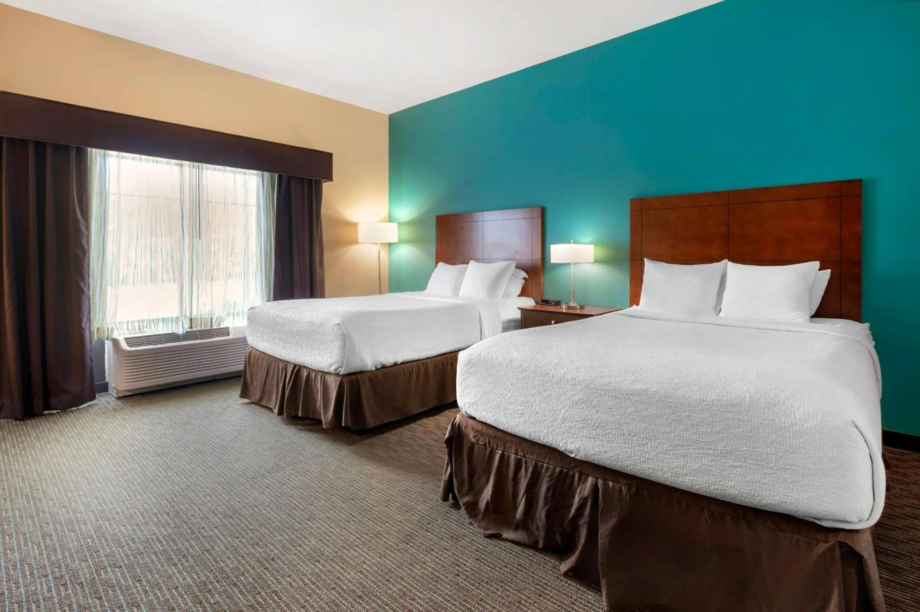 Bedroom, Bed in Best Western Plus French Lick