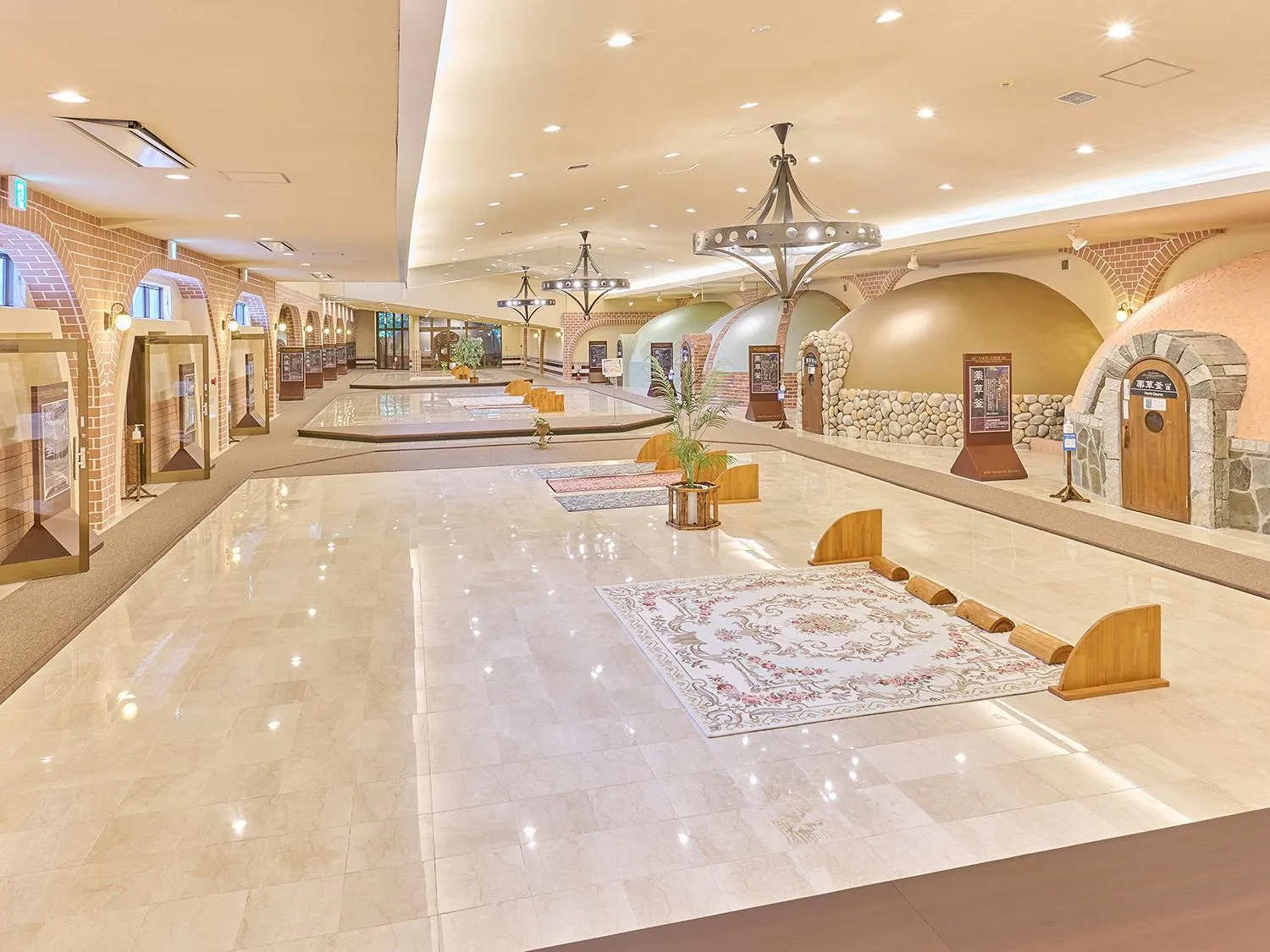 Spa and wellness centre/facilities in Aso Farm Land