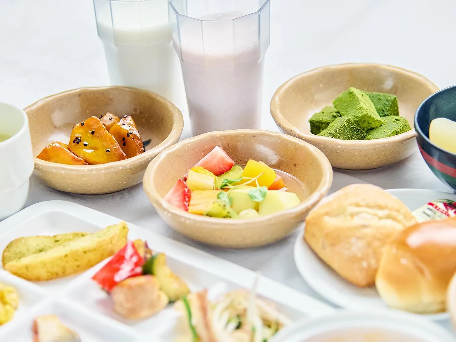 Breakfast in Aso Farm Land