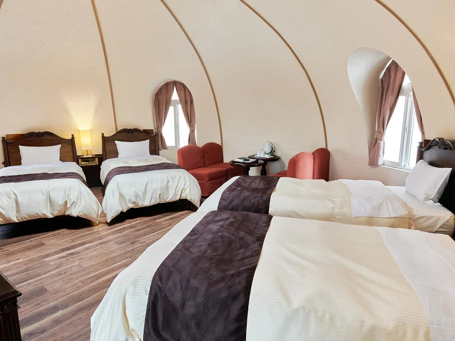 Bedroom, Bed in Aso Farm Land