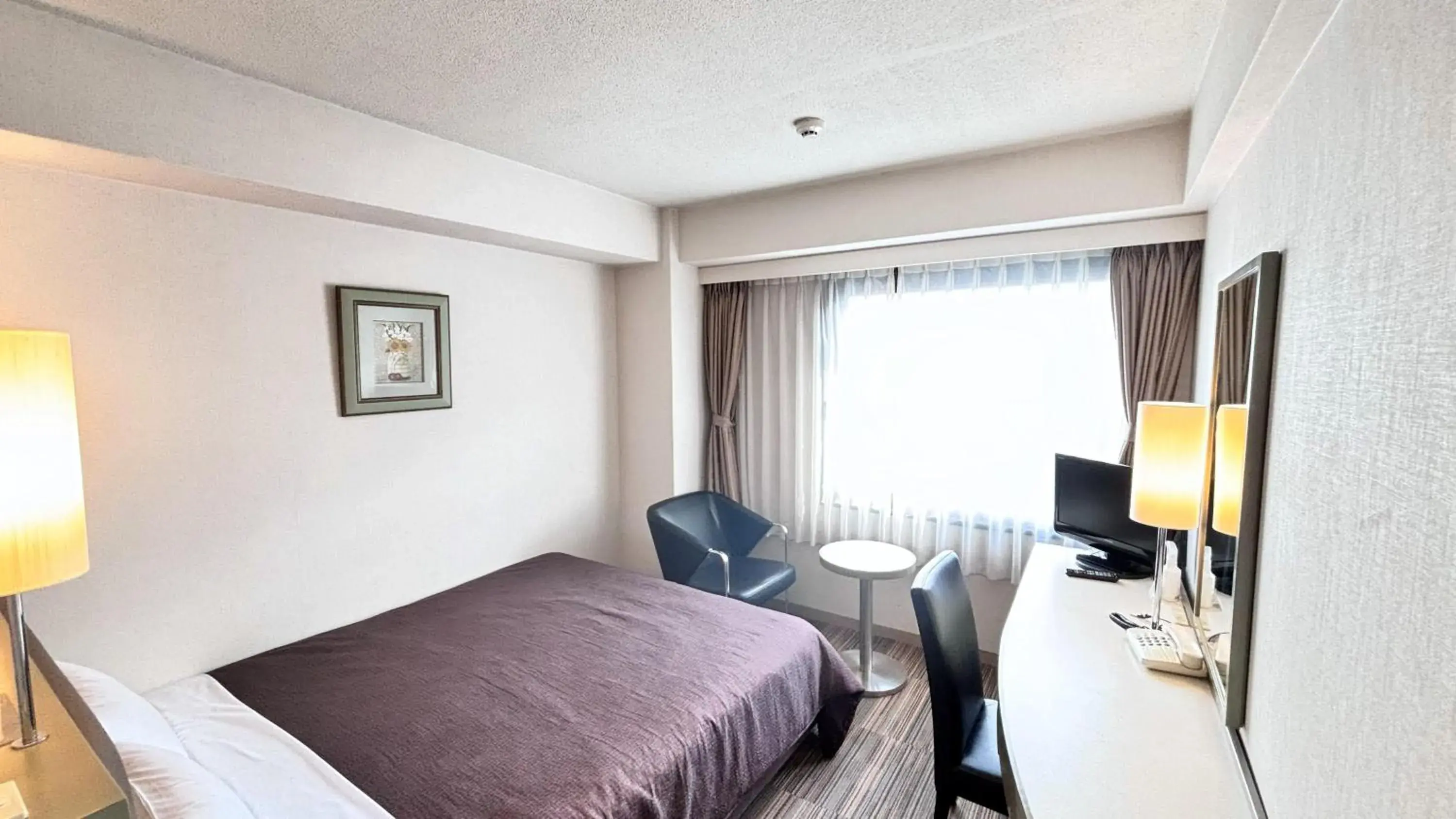 Double Room - Non-Smoking in Grand Central Hotel Double Room - Non-Smoking in Grand Central Hotel