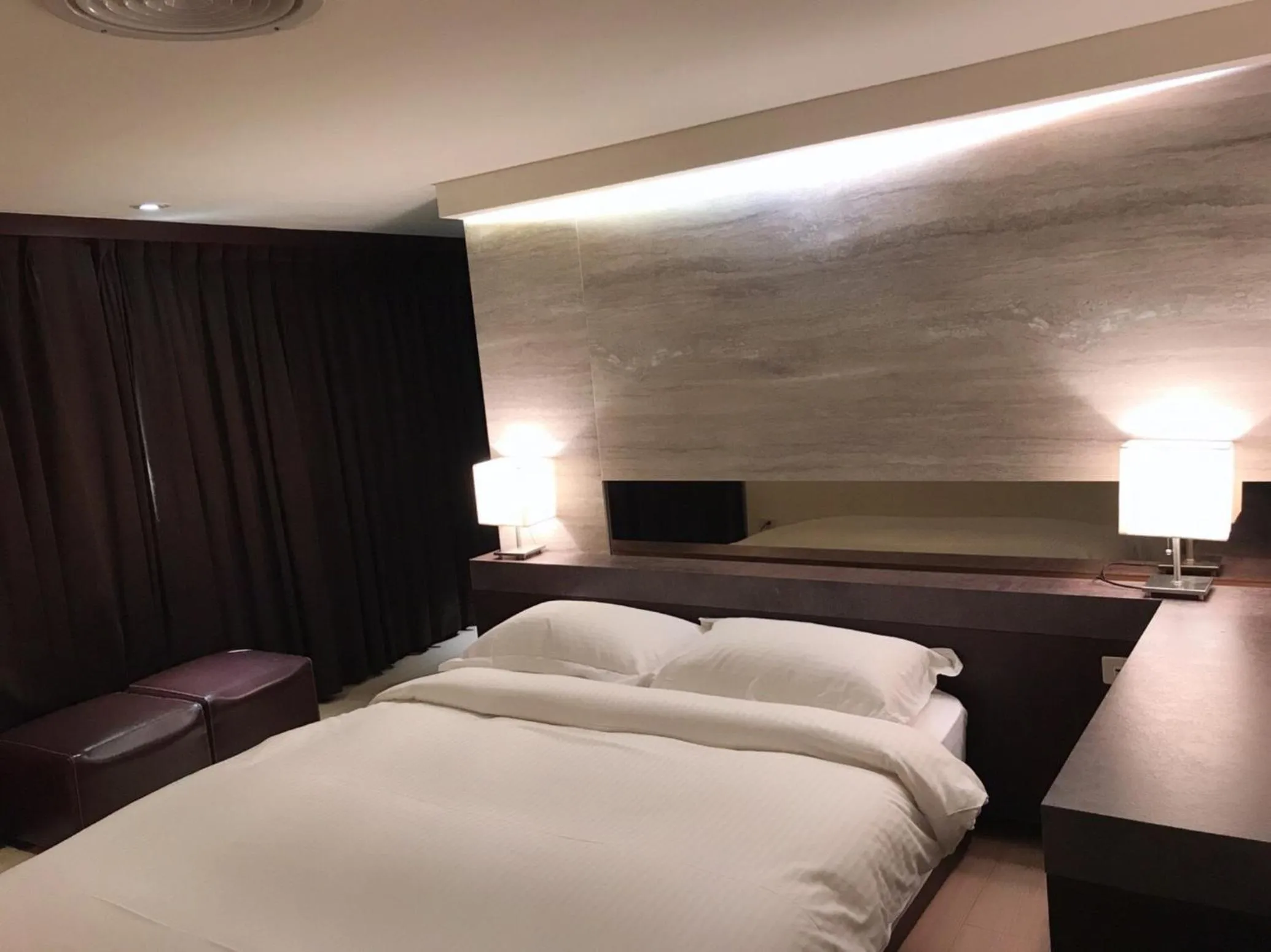 Coffee/tea facilities, Bed in JBG Hotspring Resort Hotel