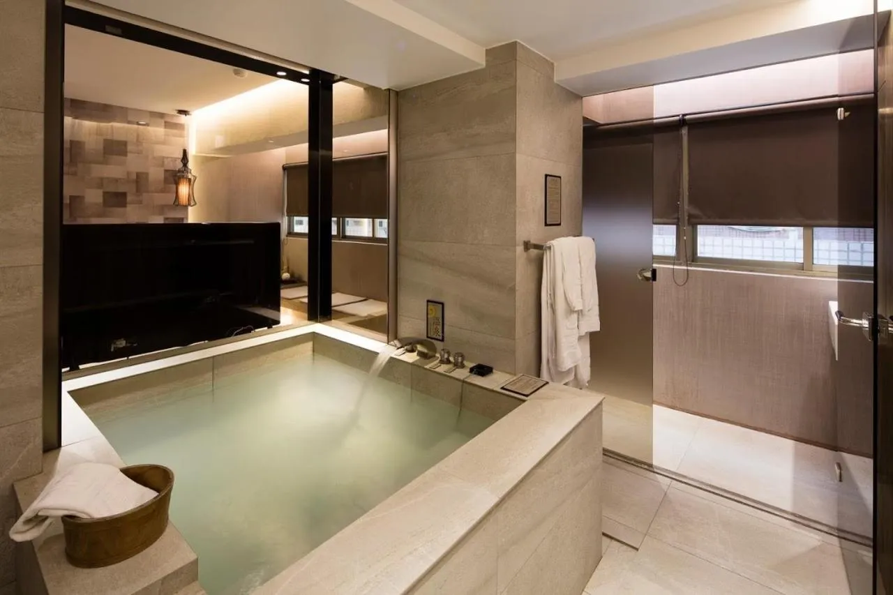 JBG Hotspring Resort Hotel