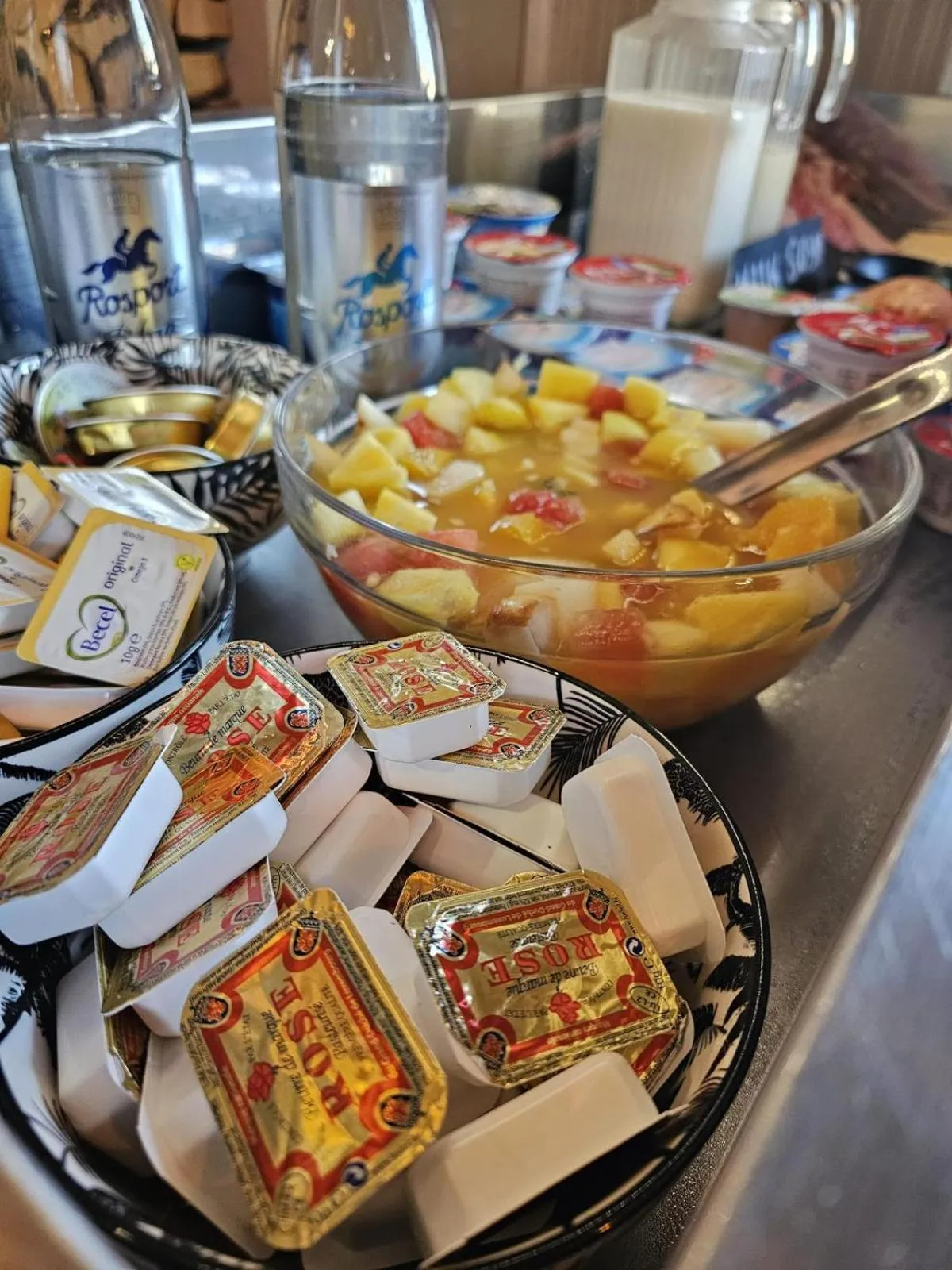 Buffet breakfast in Trail-Inn Natur & Sporthotel