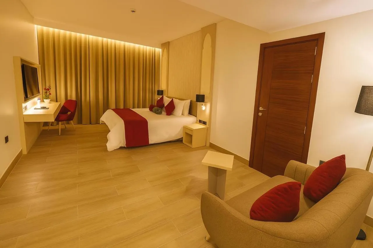 Bedroom, Bed in Falaj Daris Hotel