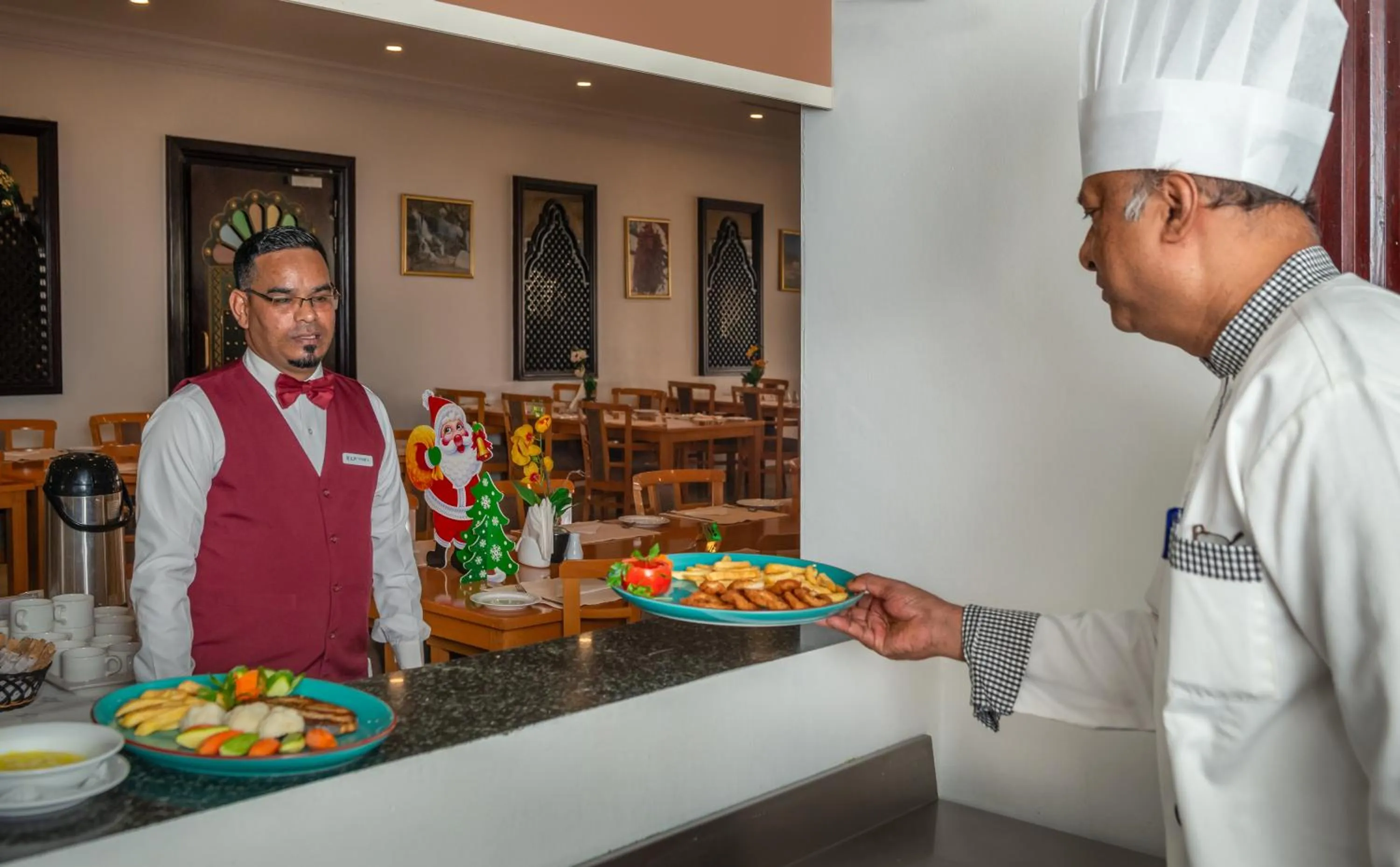 Food and drinks in Falaj Daris Hotel