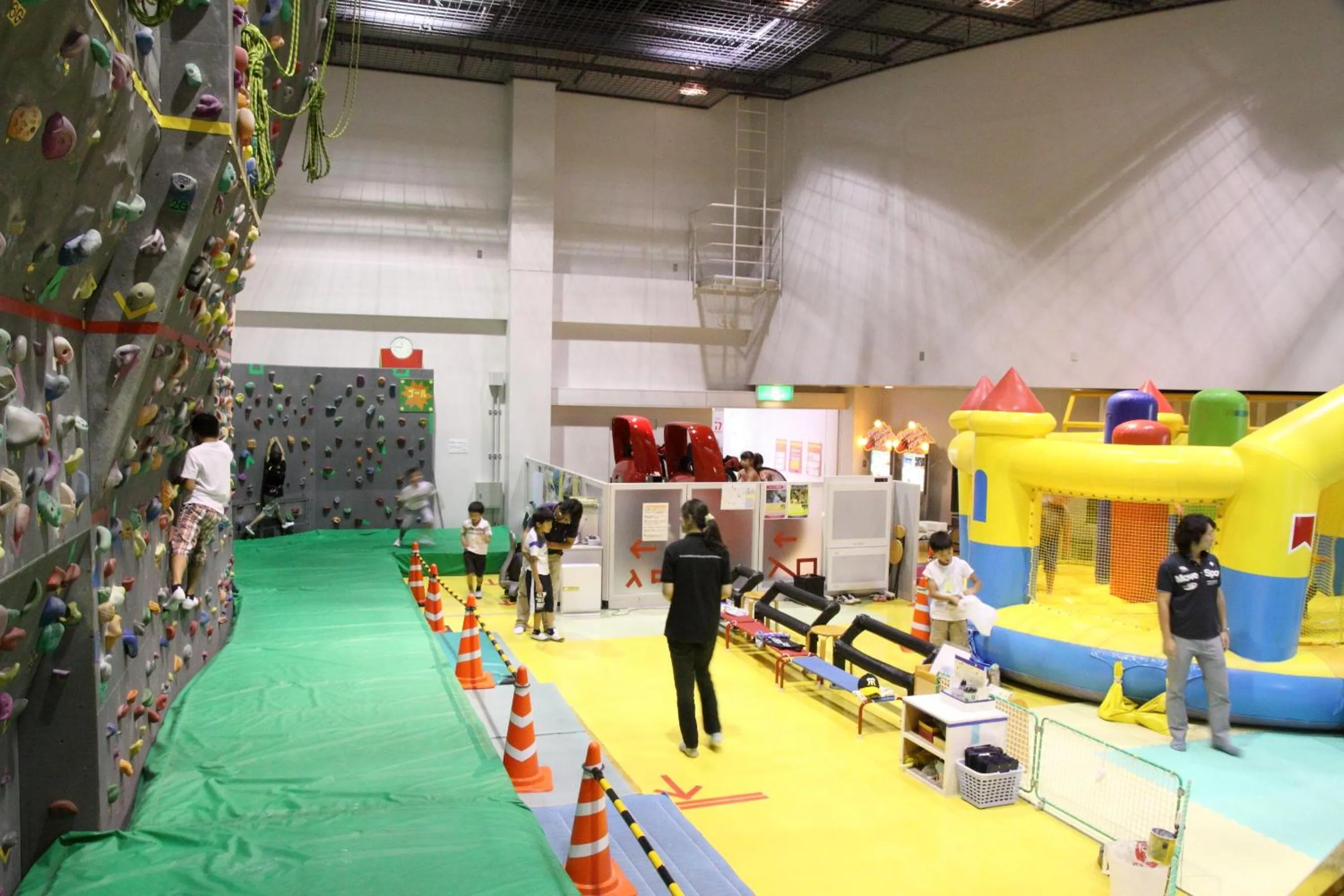 Nearby landmark in Sennomori