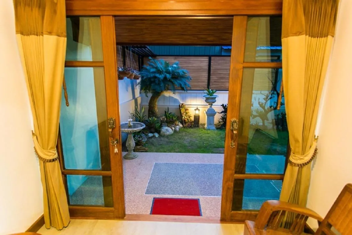 Garden view in Tree Home Plus