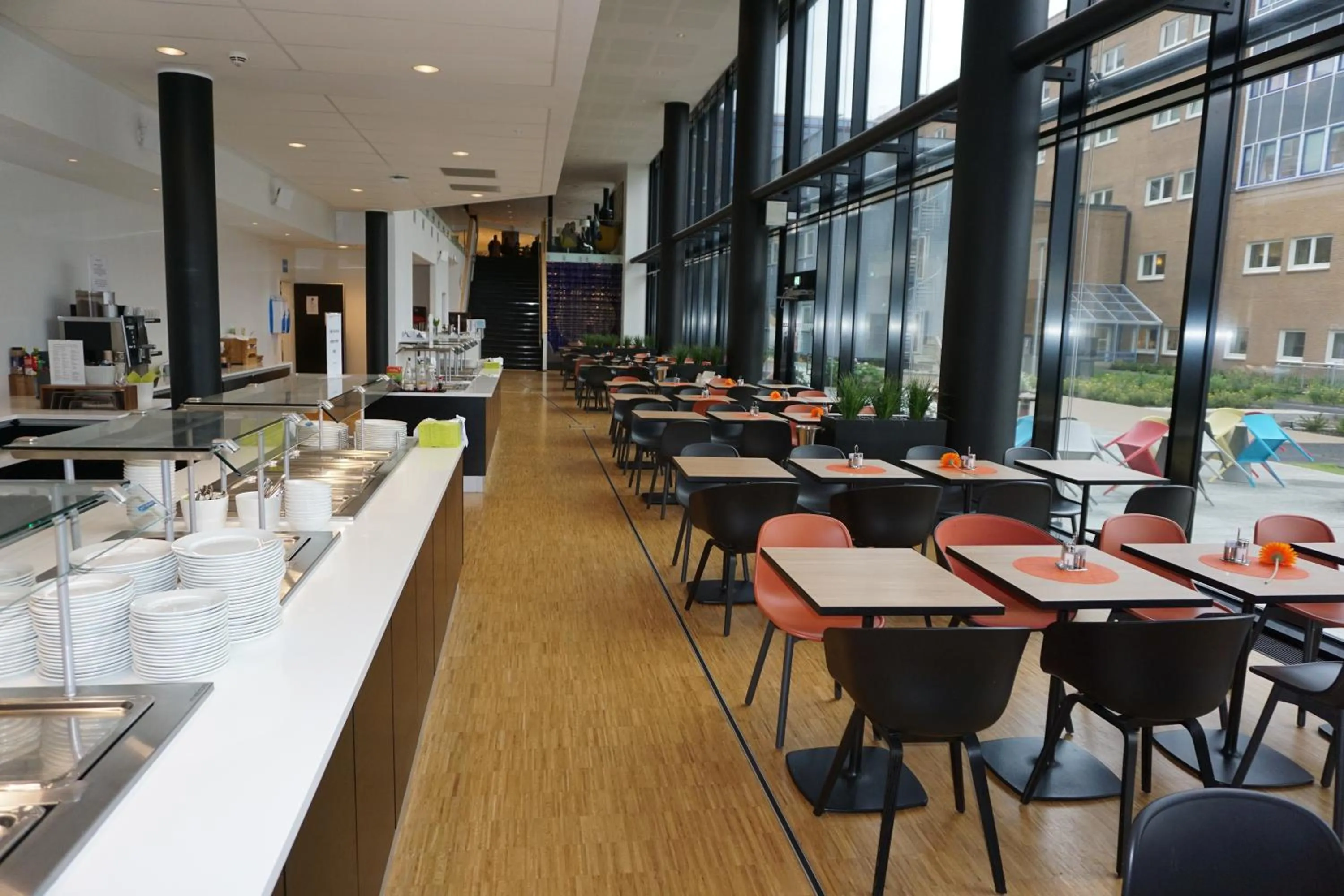 Restaurant/places to eat in Pingvinhotellet UNN Tromsø