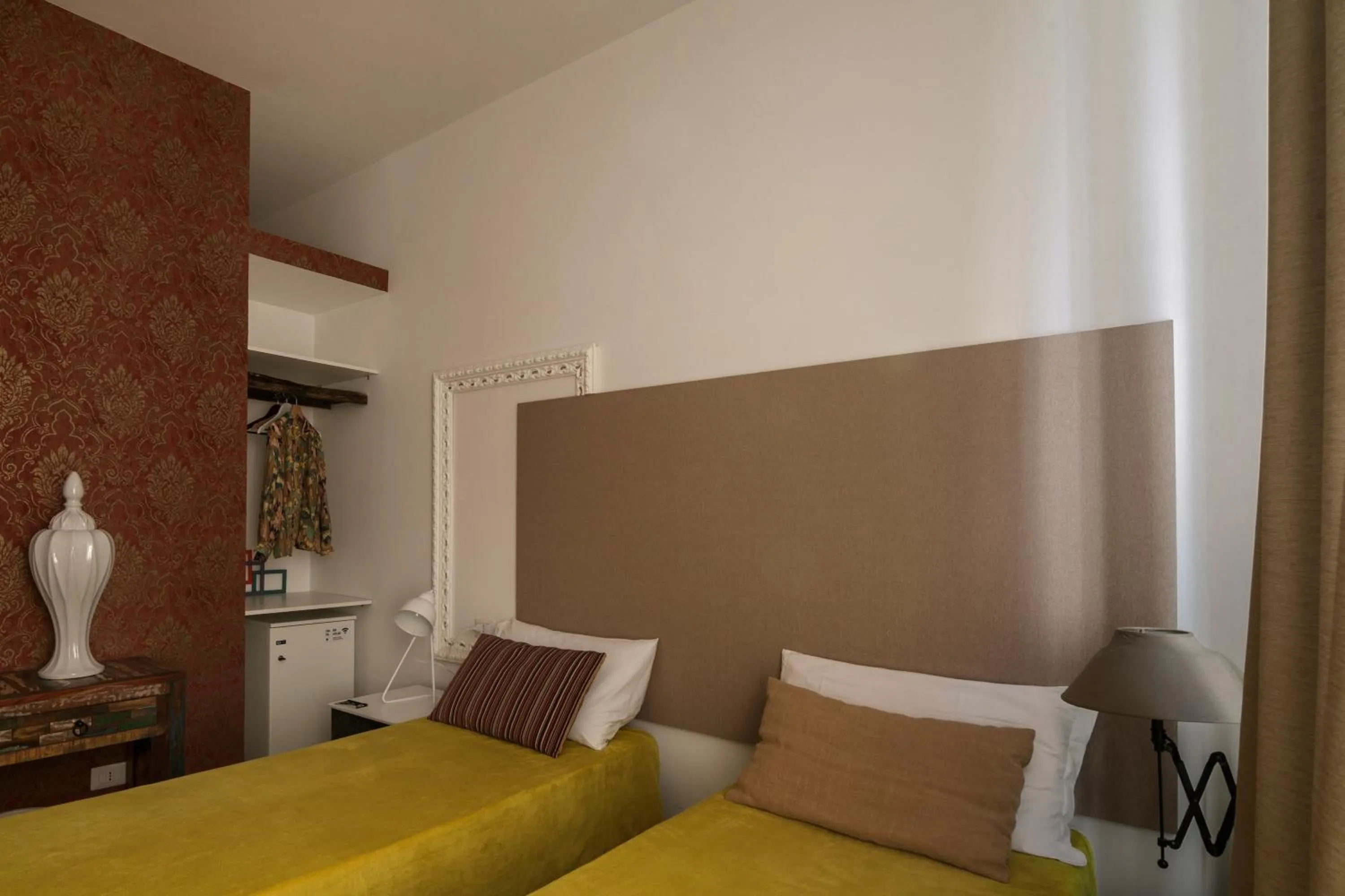 Photo of the whole room, Bed in Room of Arts