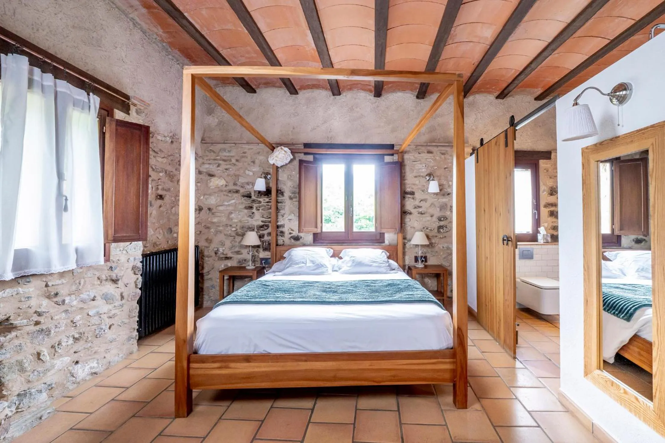 Bed in Hotel Mas la Ferreria