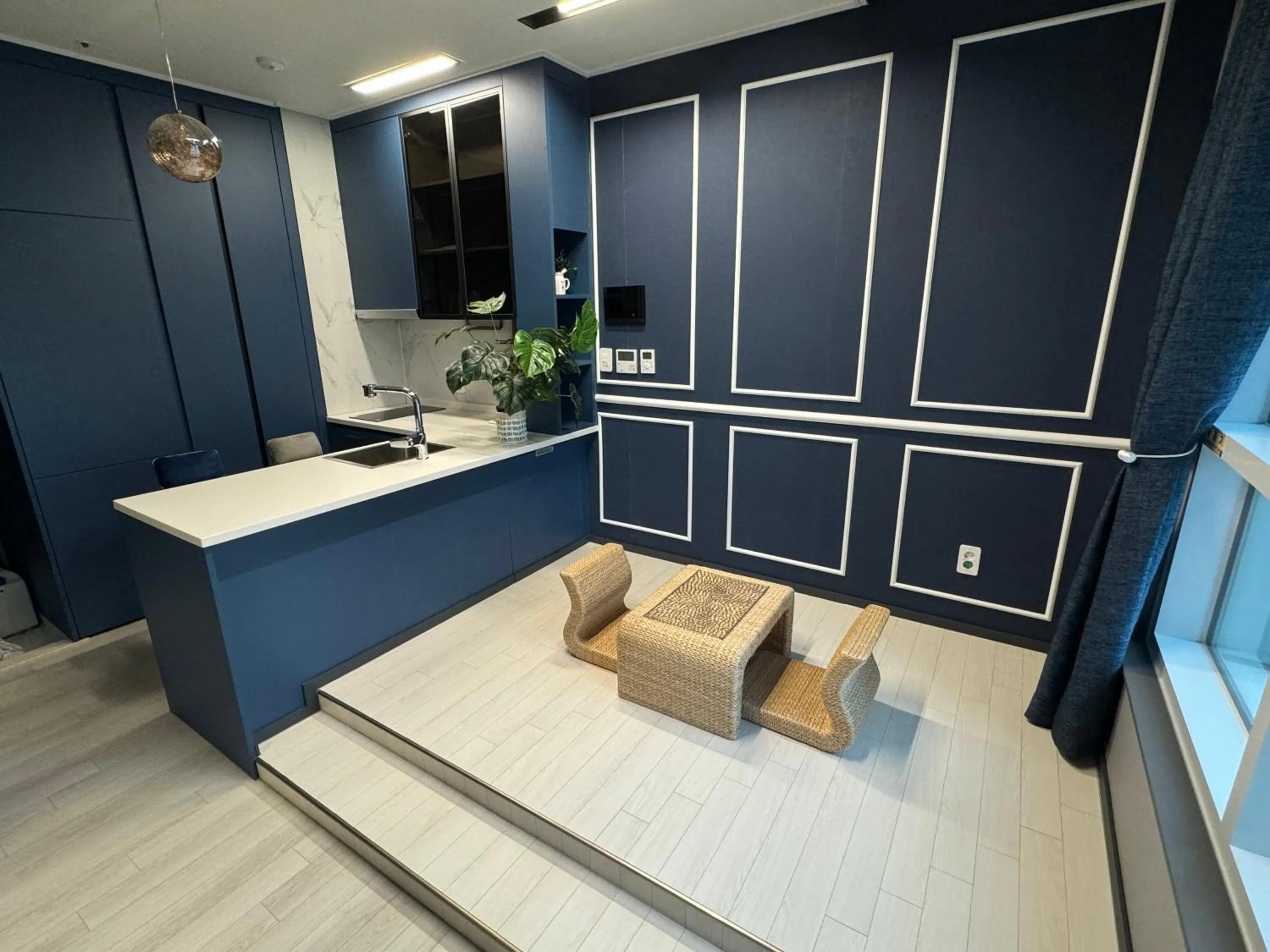 Living room in Nampo The Bayment BLINGEASTERN