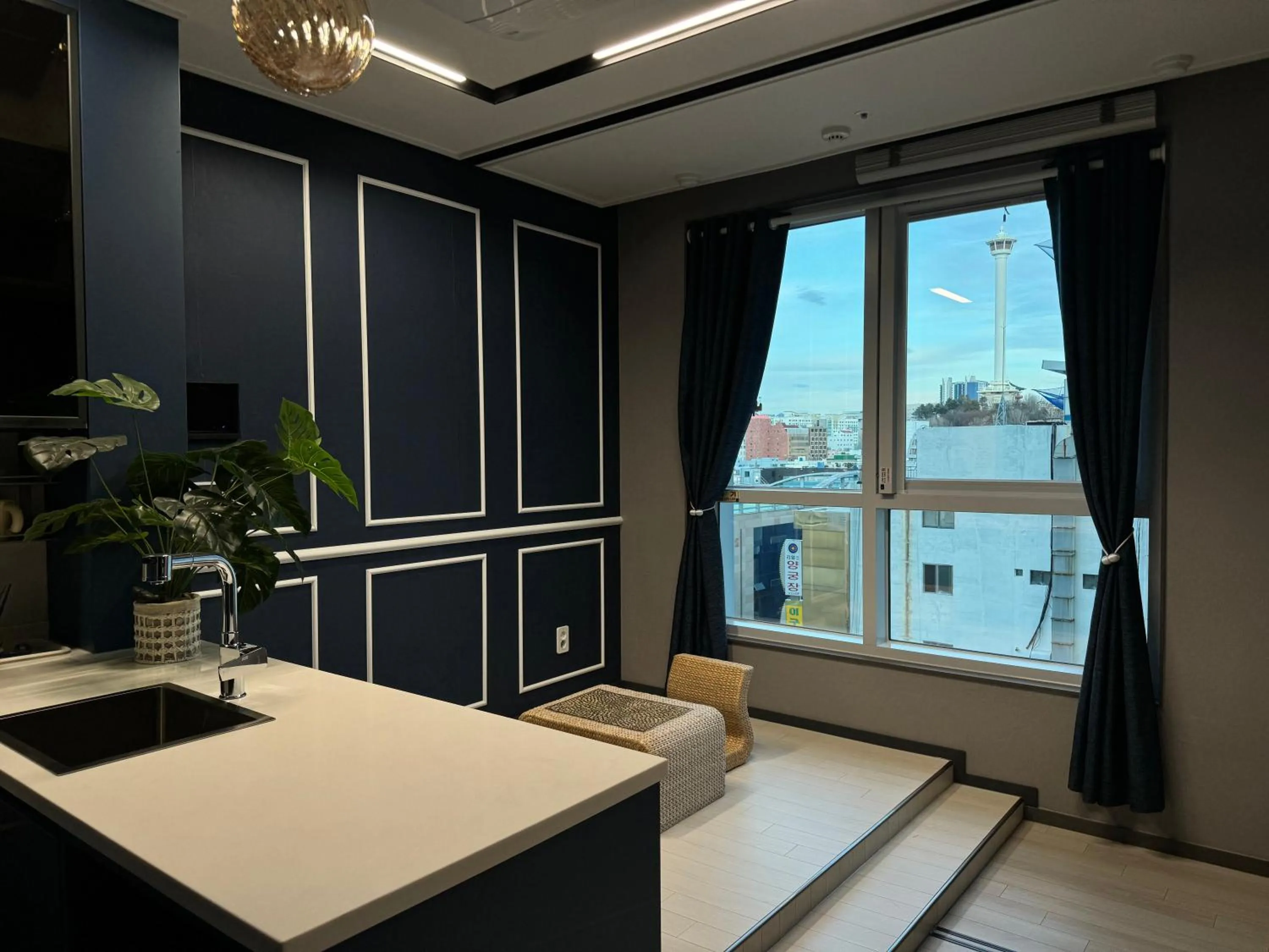 Living room in Nampo The Bayment BLINGEASTERN