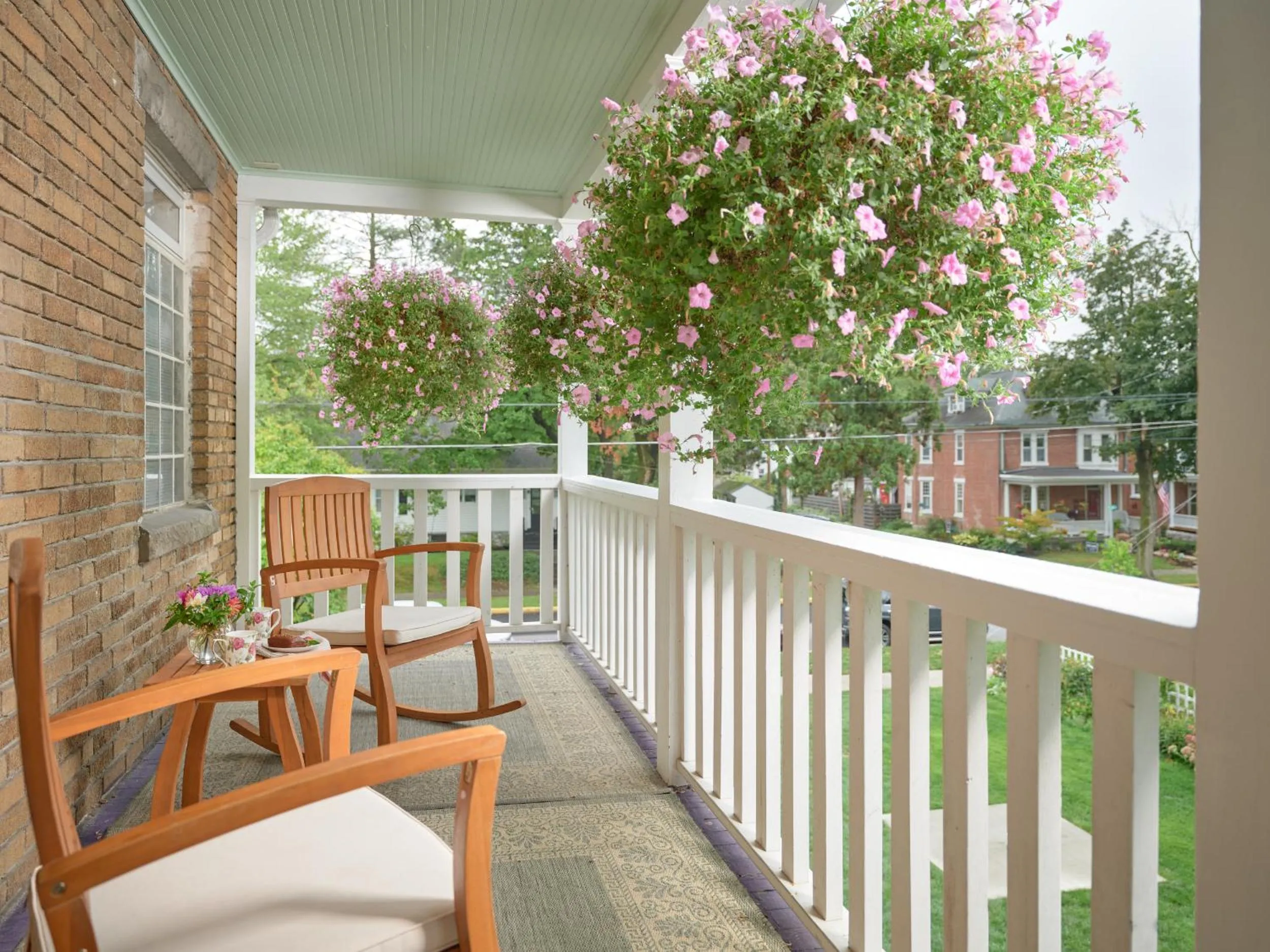 Balcony/Terrace in Mooreland Garden Inn