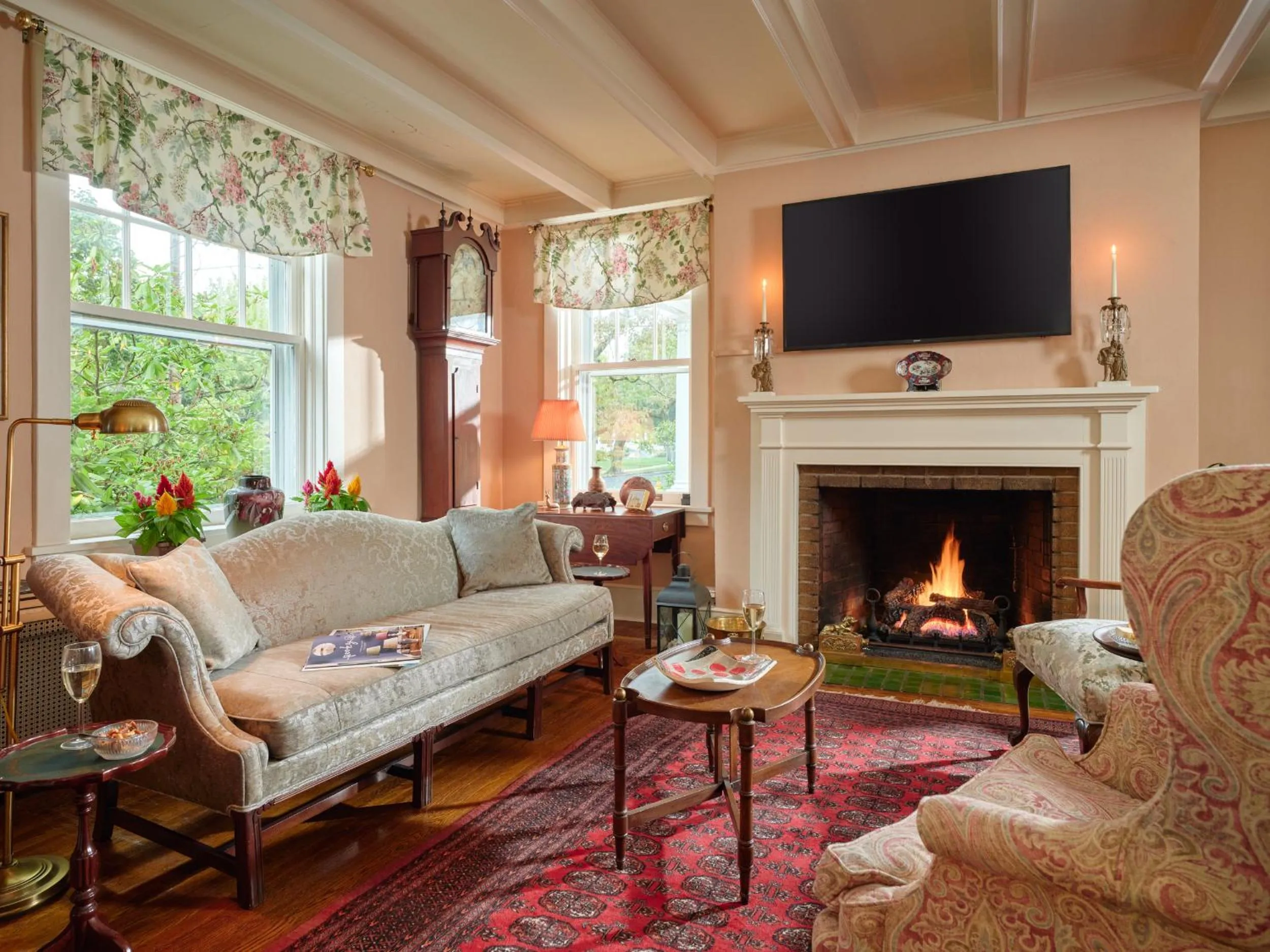 Living room in Mooreland Garden Inn