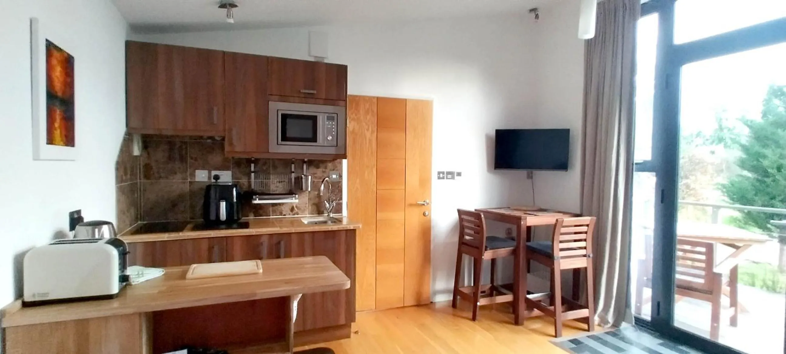 TV and multimedia in The Gallery Lodges