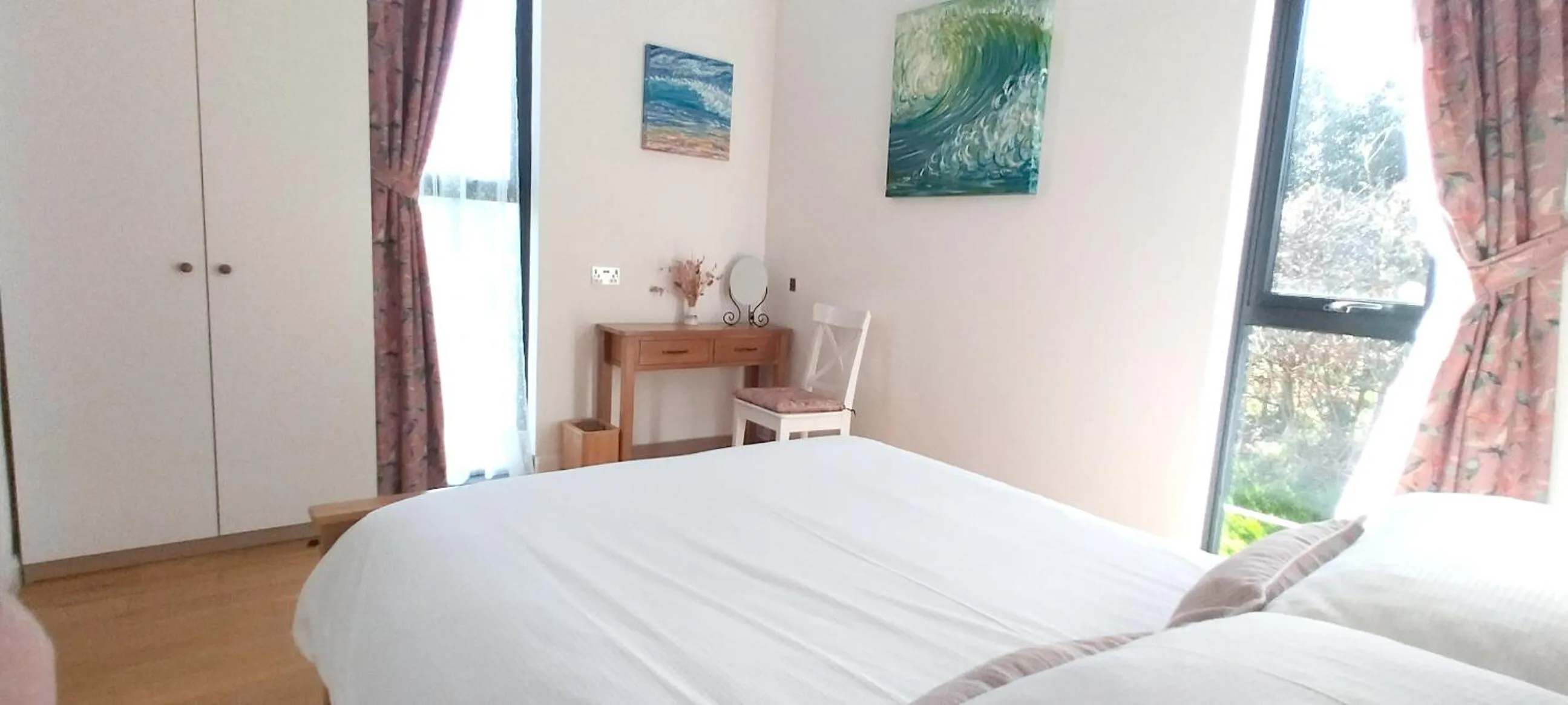 Bed in The Gallery Lodges