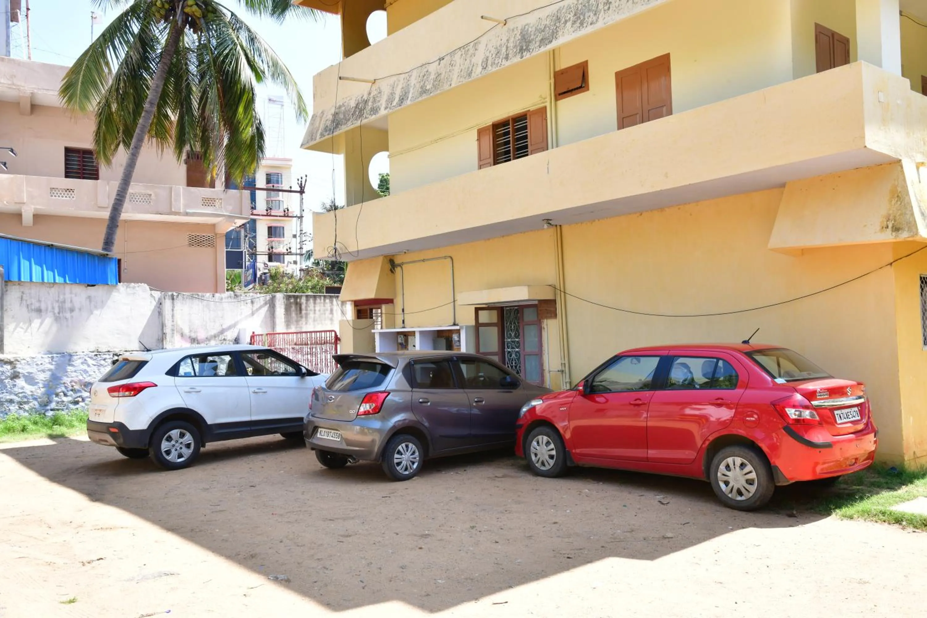 Parking in Hotel Ganesh Lodge