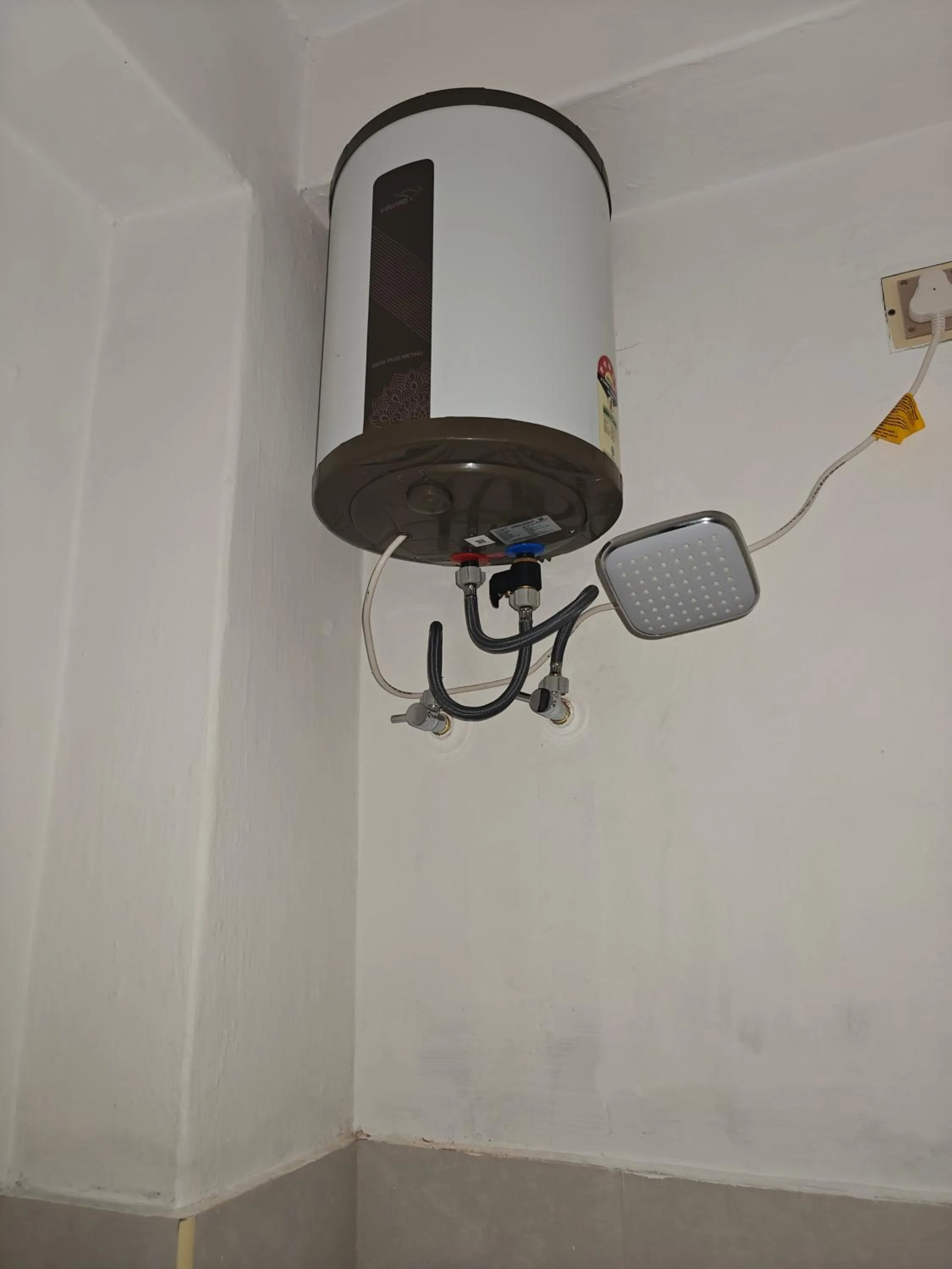 Hot Spring Bath in Hotel Ganesh Lodge