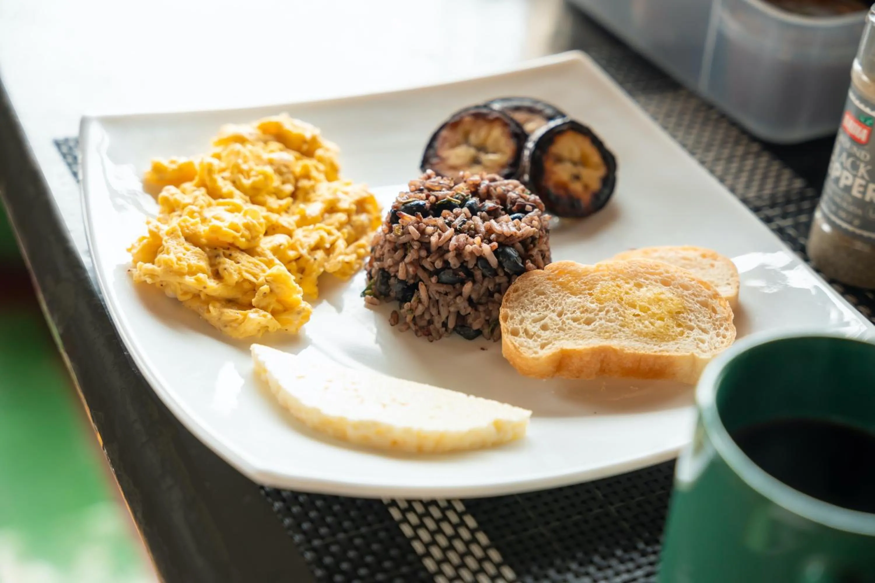 Breakfast in Lake Arenal Hotel, Brewery & Farm