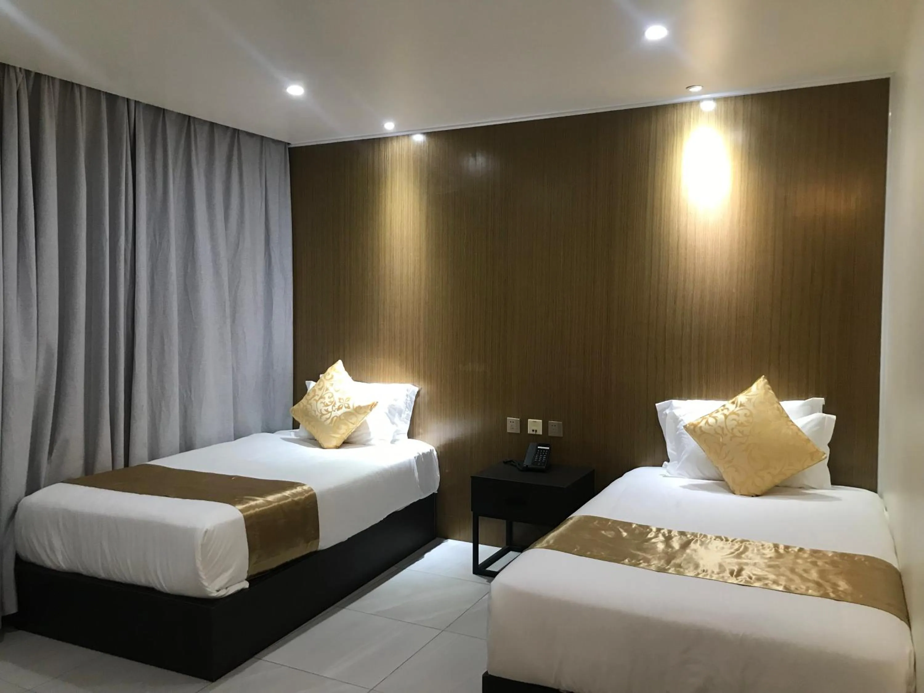 Toilet, Bed in Tauese Seaview Hotel