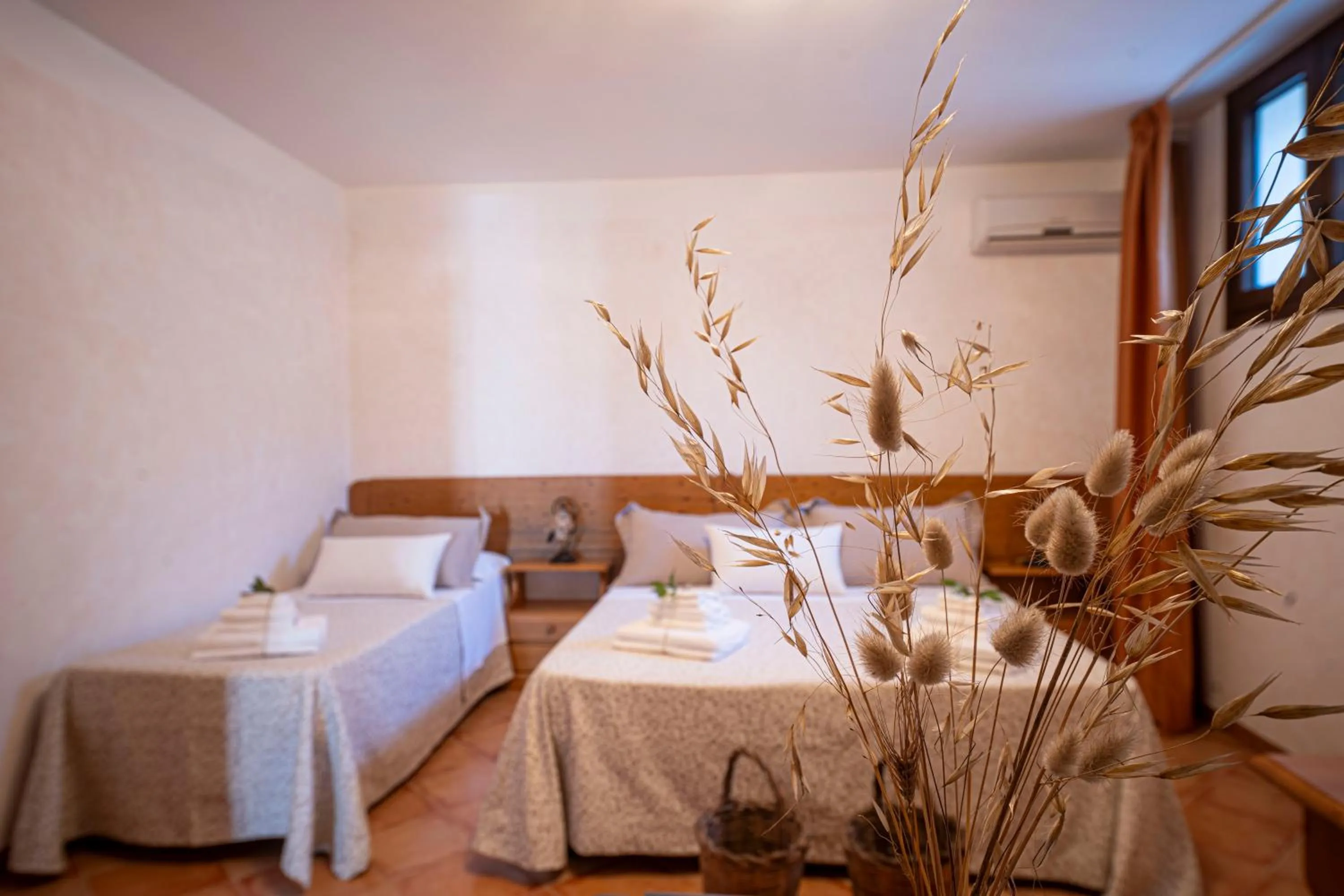 Photo of the whole room in B&B Sentiero del Ciolo